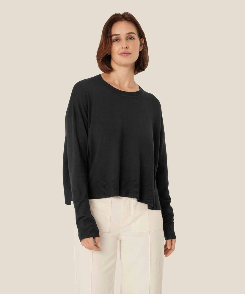 1009073 MaFayda Sweater - Mauve Chalk Hypoallergenic fabric Ultra Soft Texture