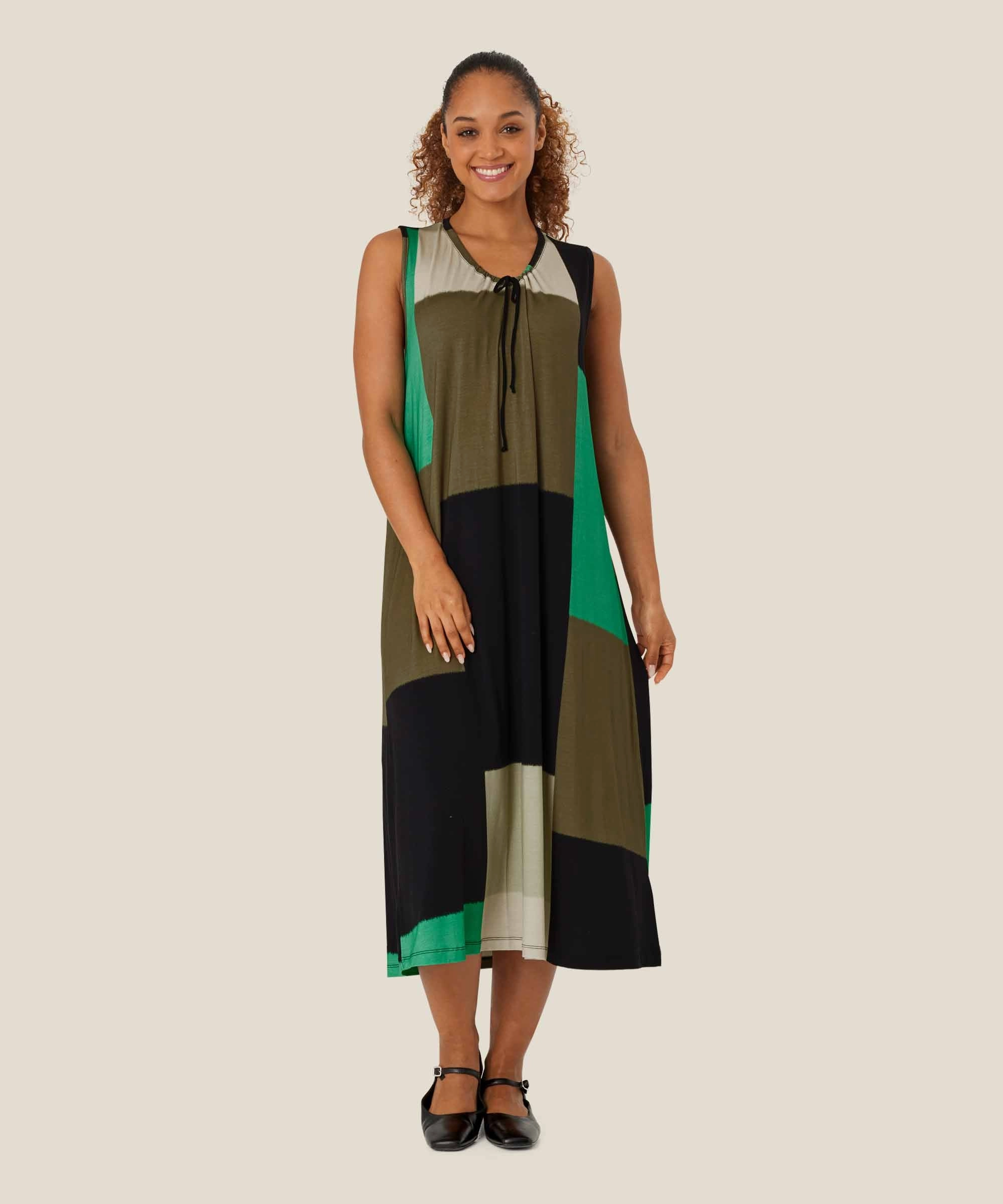 1009148 MaOctava Color Block Dress - Spruce Green Cozy Layers