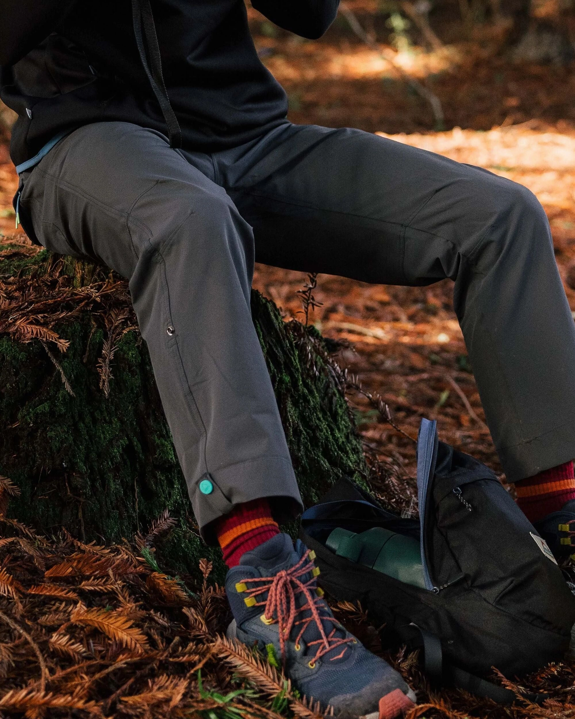 365 Trail Trouser - Charcoal Low Maintenance