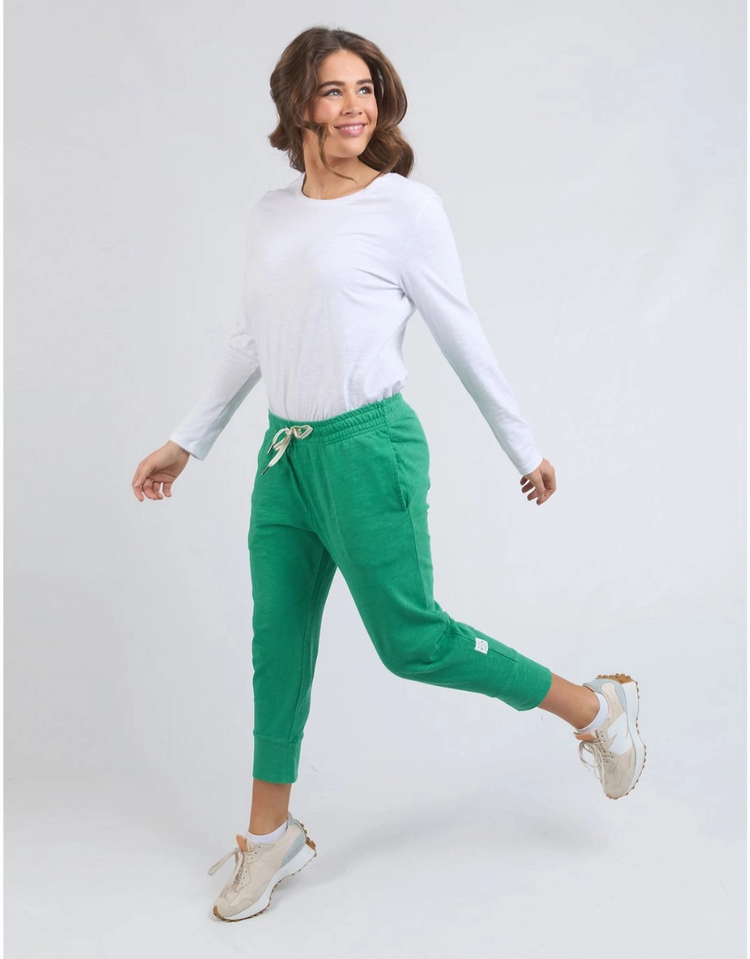 3/4 Brunch Pants - Pine Green Flexible Ankle Cuffs Relaxed Lines