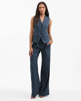 Moisture control Active Stretch Veronica Beard Rimini Pant in Navy