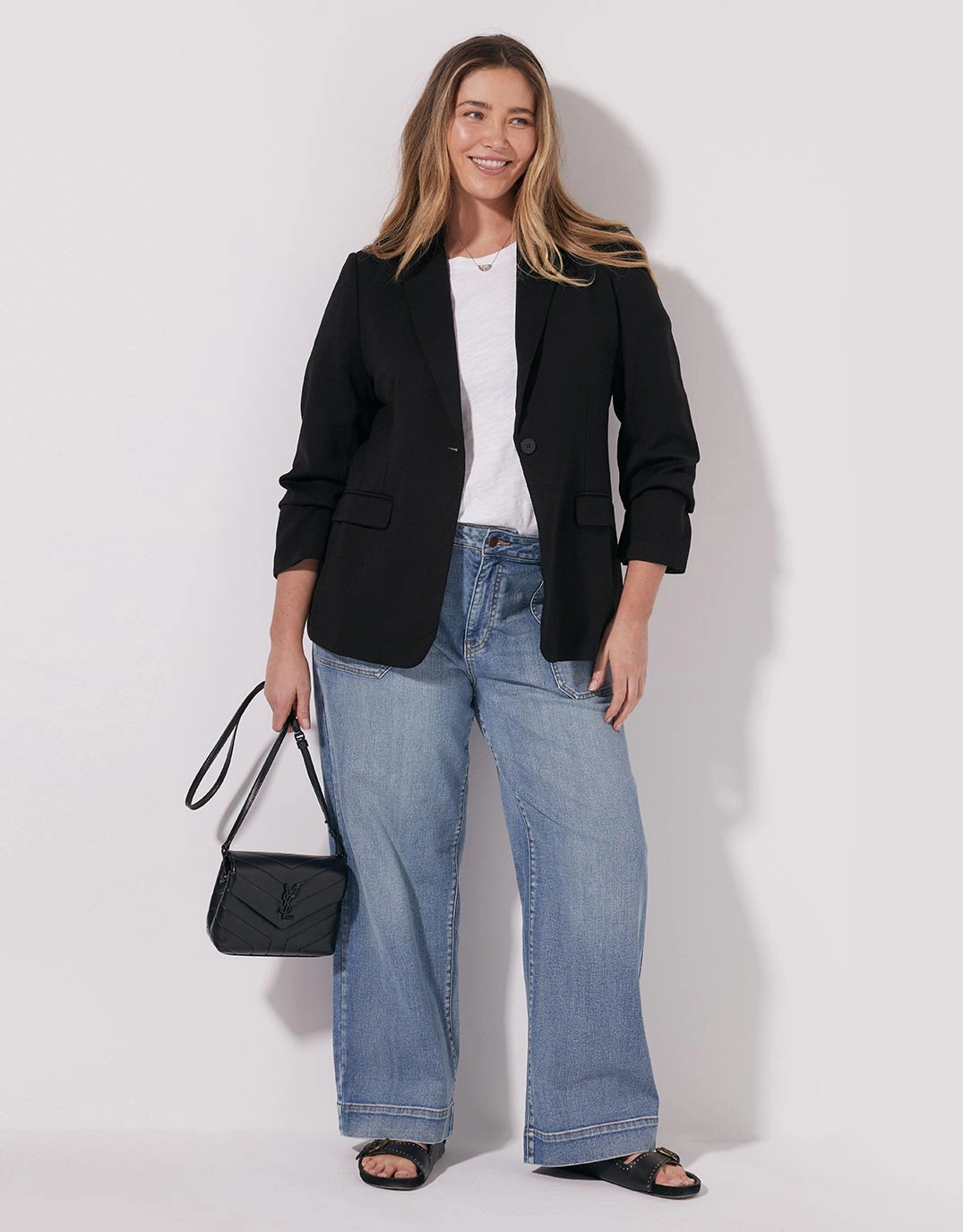Timeless Ponte Blazer - Black Slim Silhouette