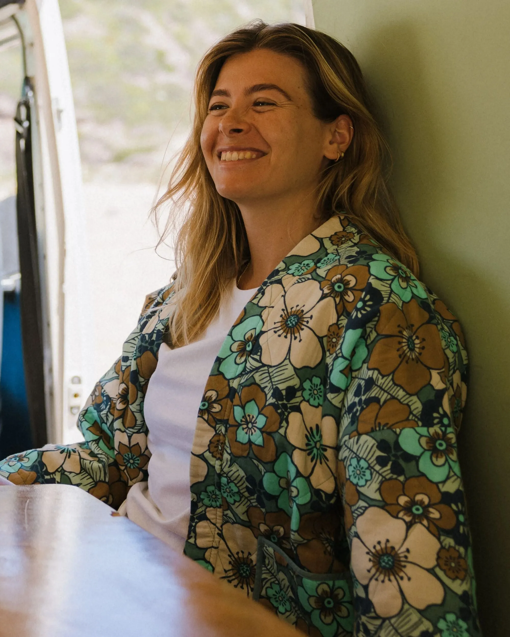 No Bulk Layering System Mira Organic Cotton Quilted Overshirt - Vintage Floral Aqua