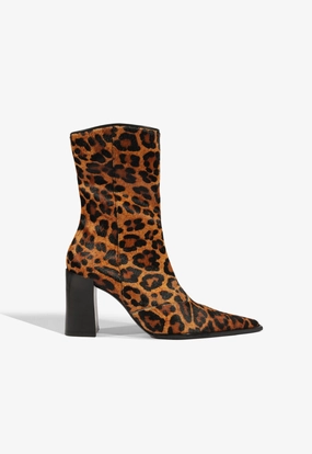 Raffaela Hair Calf Bootie Breathable Snowy Path