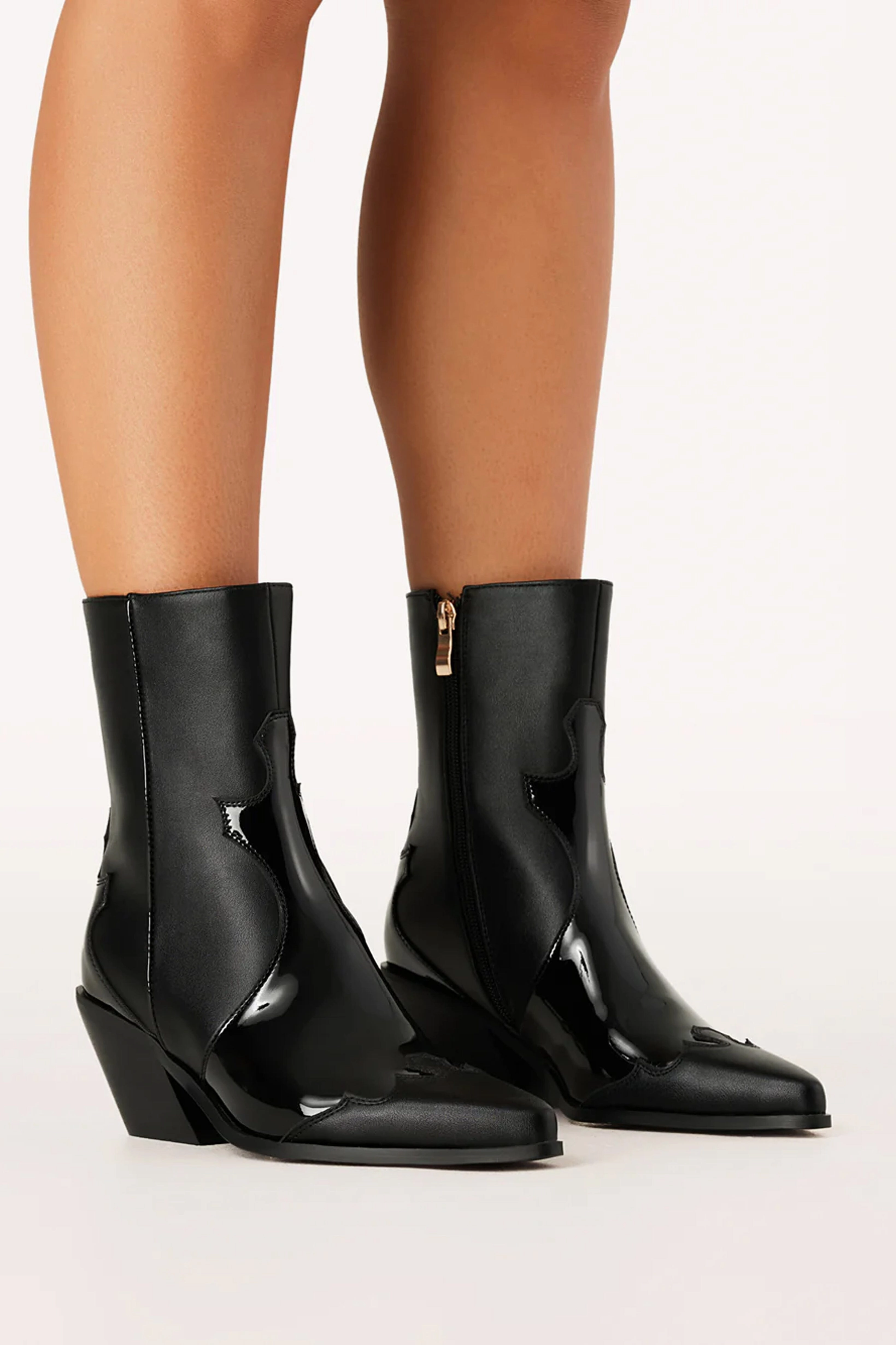 Chunk Heel Comfortable Stretch BILLINI  | The Pammie - Black