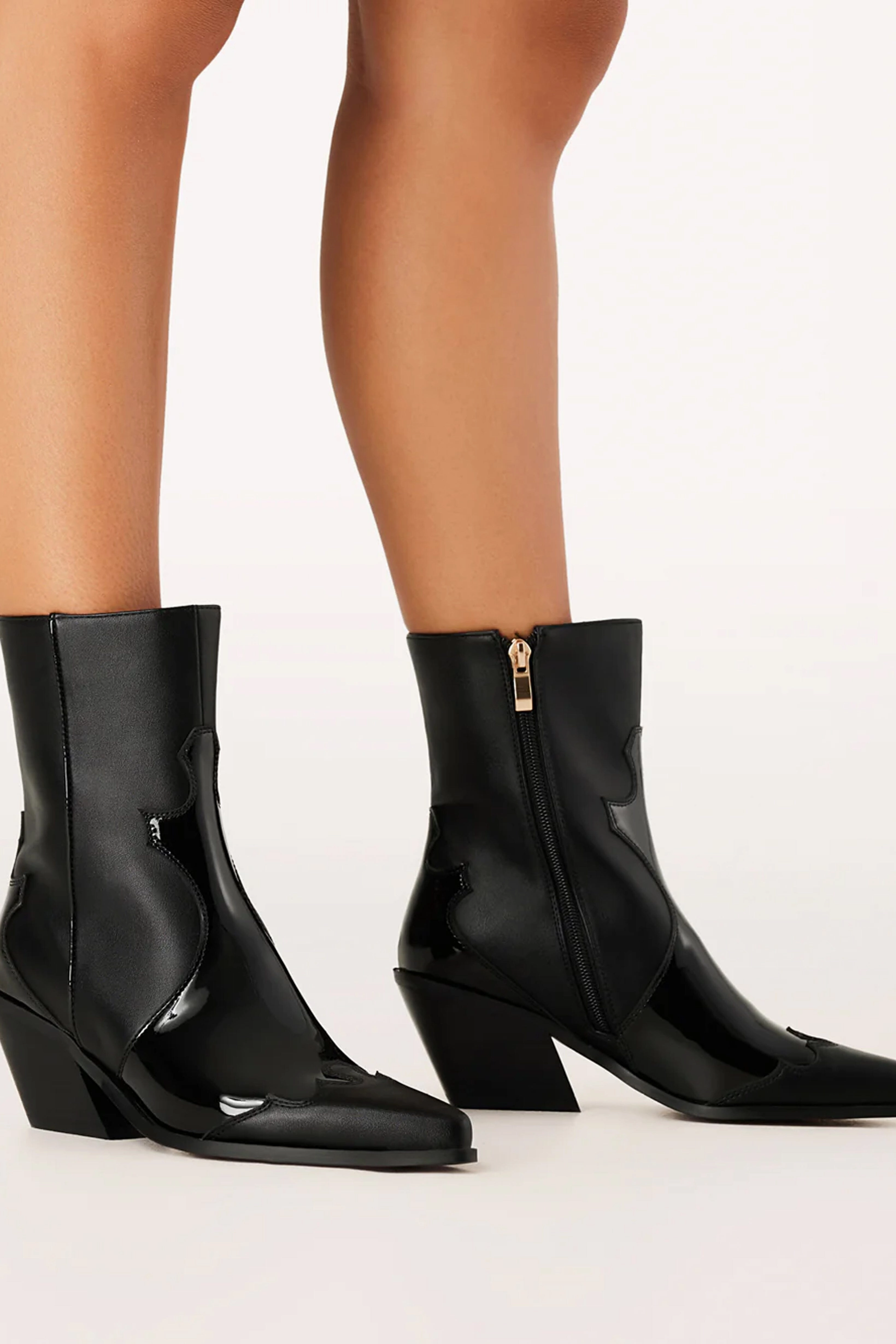 Slip On Convenience BILLINI  | The Pammie - Black