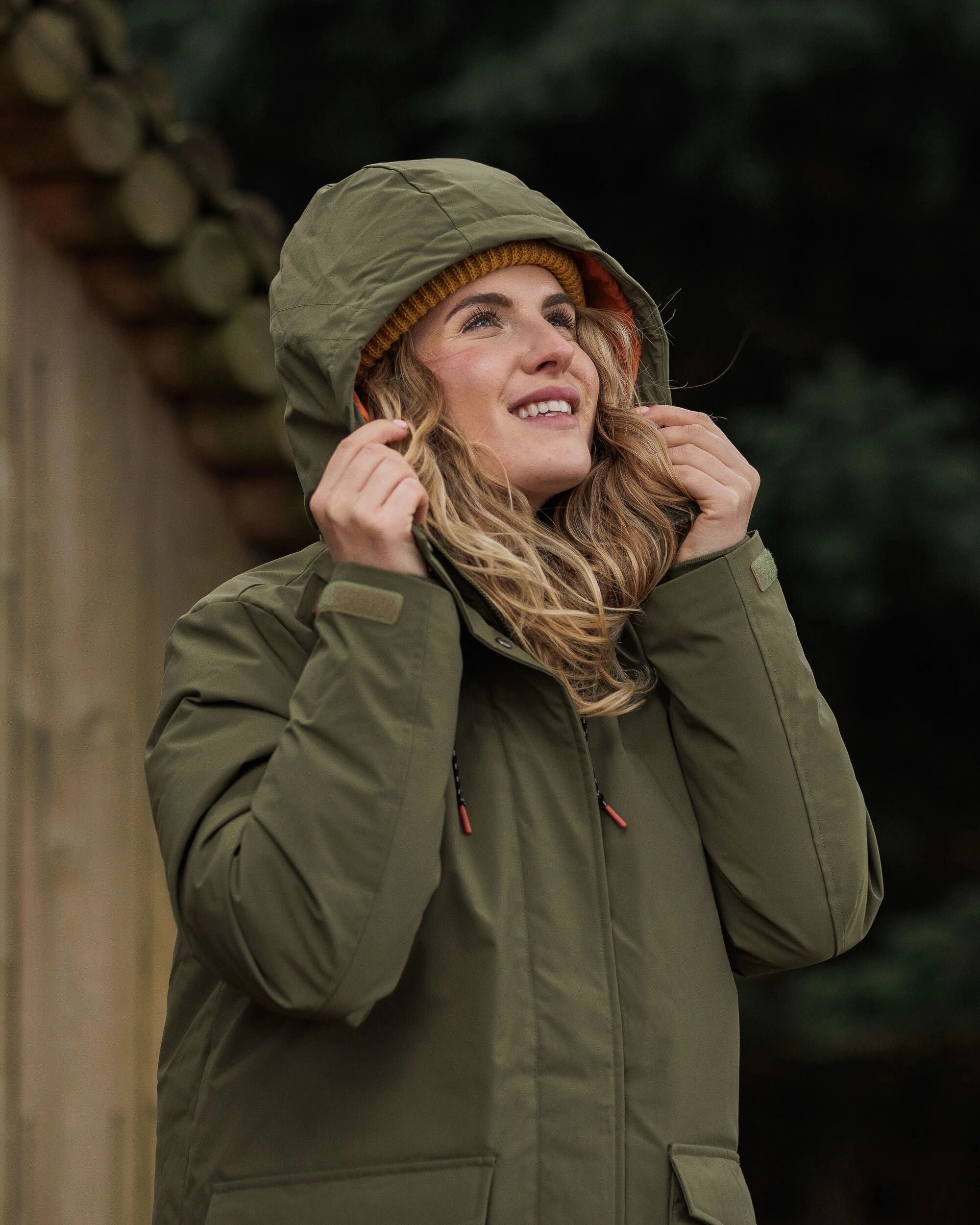 Alaska Recycled Insulated Parka - Khaki Elastic cuffs Reinforced Zippers