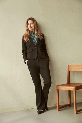 Charlotte Flared Trousers - Black Comfort and style