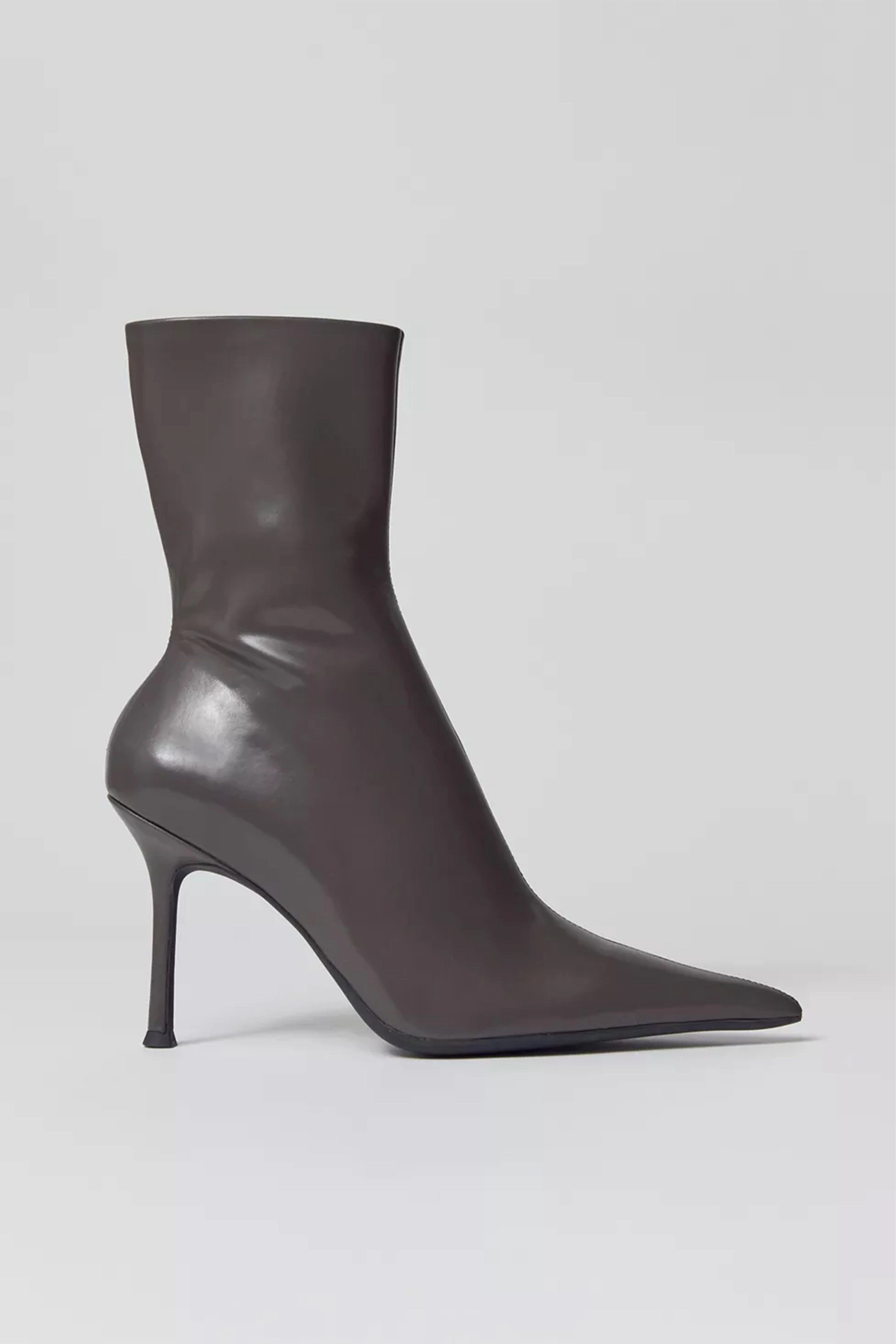 JEFFREY CAMPBELL | Daring Bootie - Dark Grey Easy Pairing