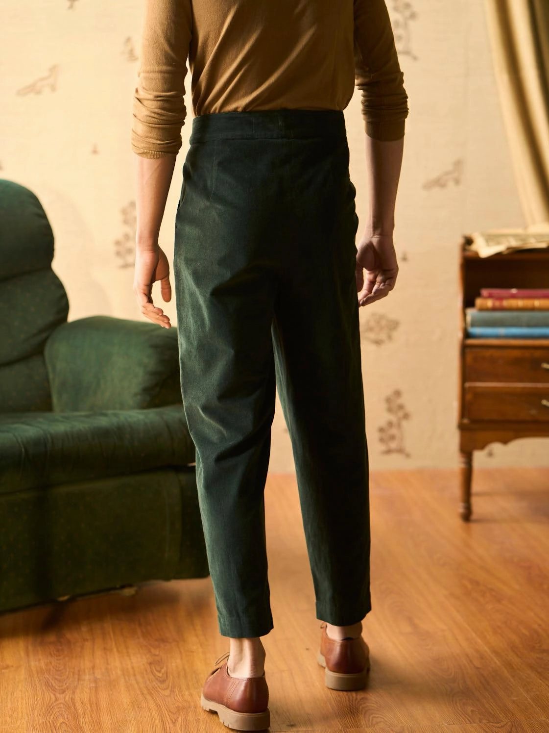 Overlap Pants Non-Binding Fit