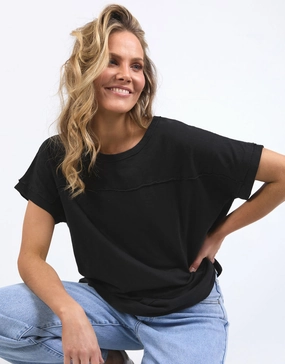 Relax Trend Comfy Look Allison Tee - Black