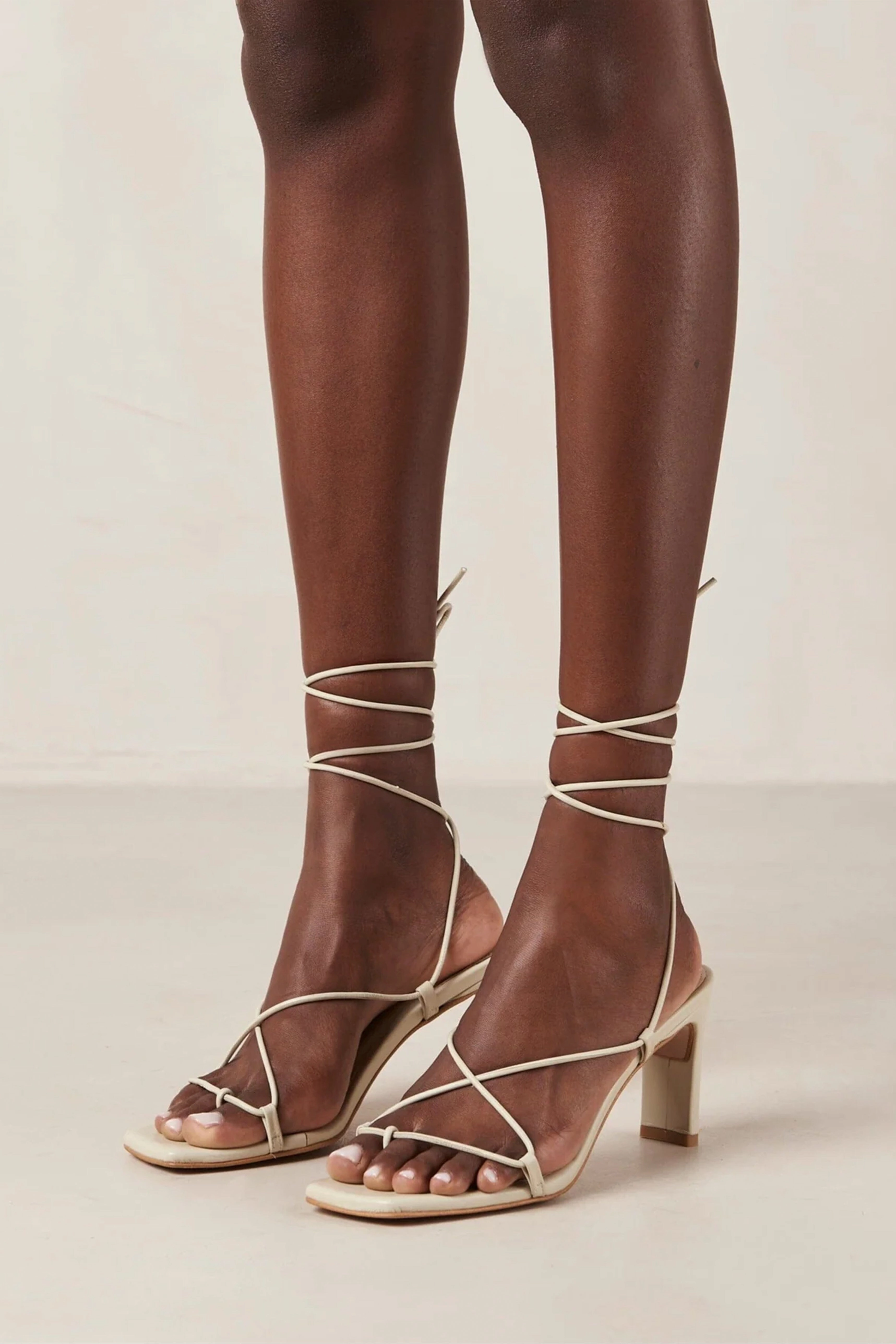 Neutral Colors Anti Fatigue ALOHAS | Bellini Heels - Ivory
