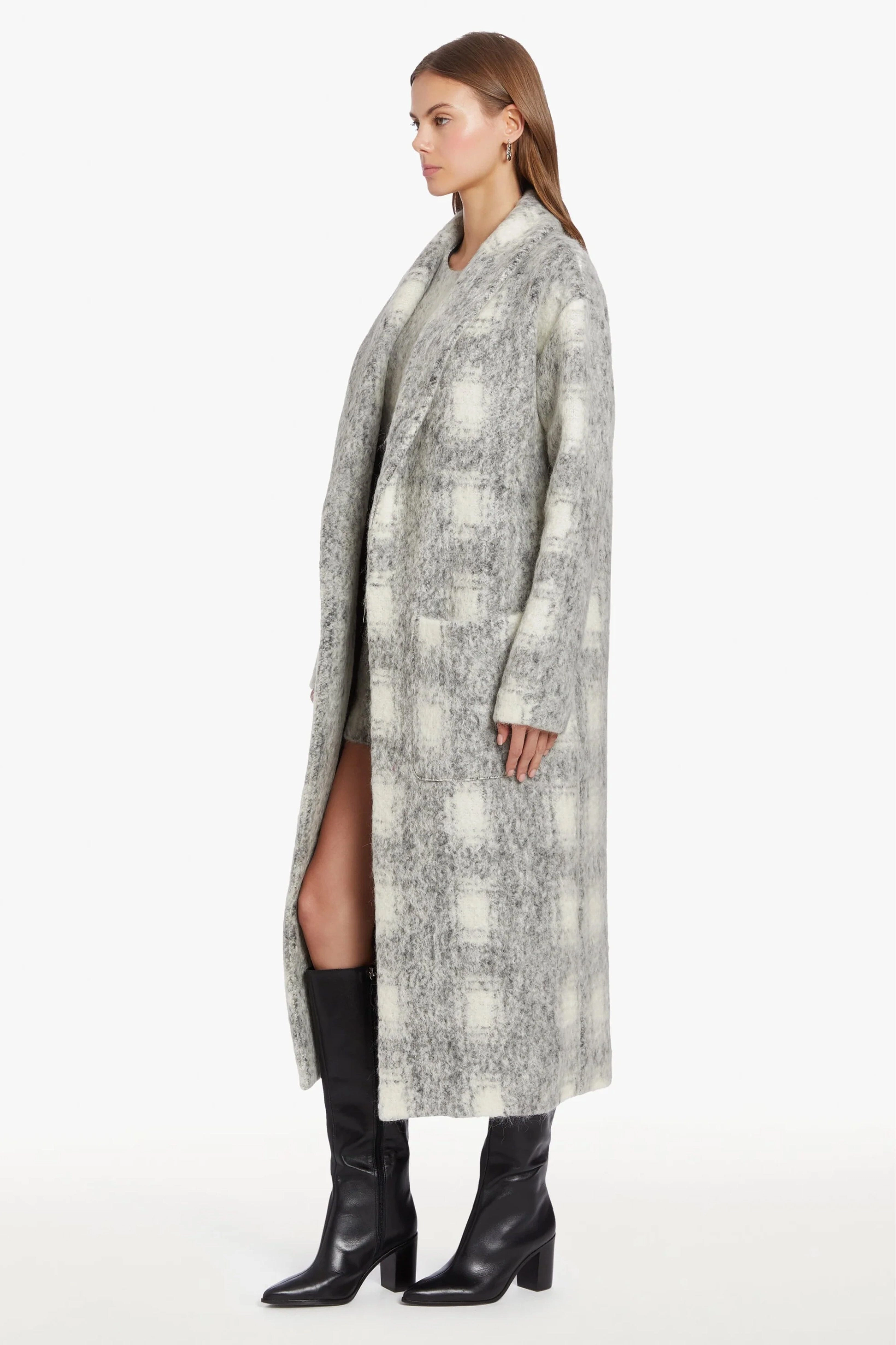 AMANDA UPRICHARD | Terrance Coat - Manderlay Wool Breathable Material