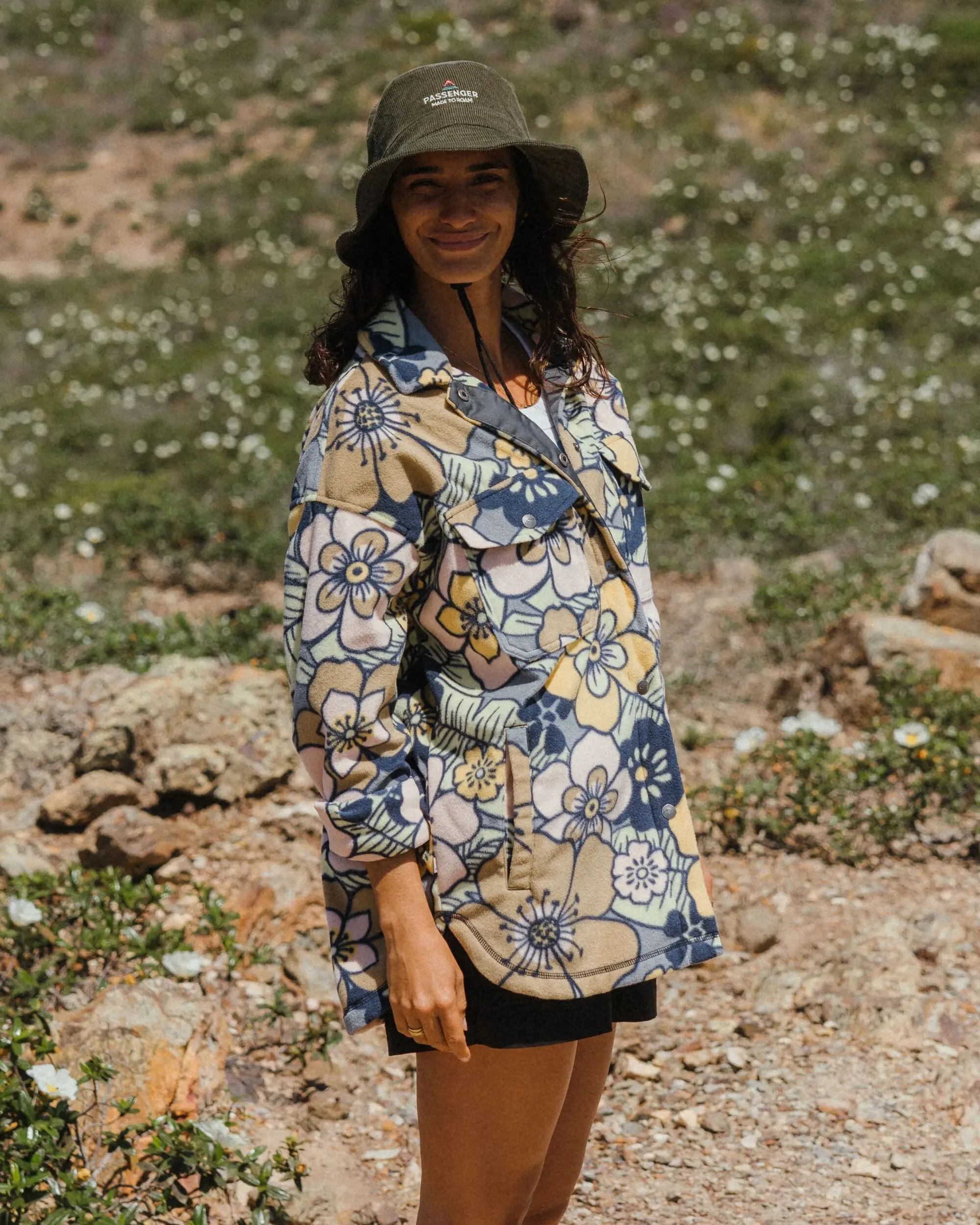Layered Sleeve Cuffs Non Irritating Seams East Recycled Polar Fleece Shirt - Vintage Floral Sunlight