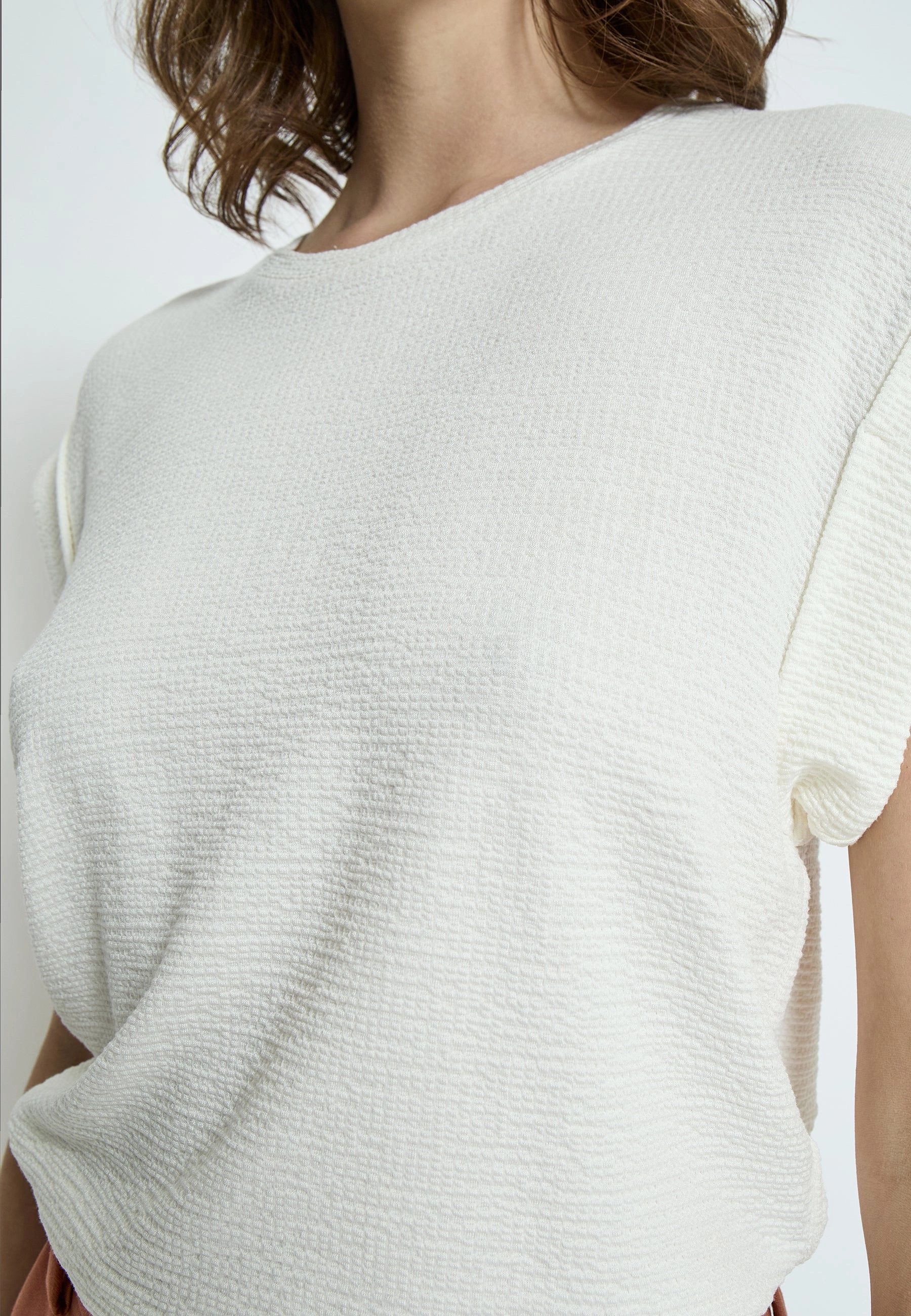 BreathableMoistureBarrier NoTagLabel PC7860 Averly T-Shirt - Gardenia