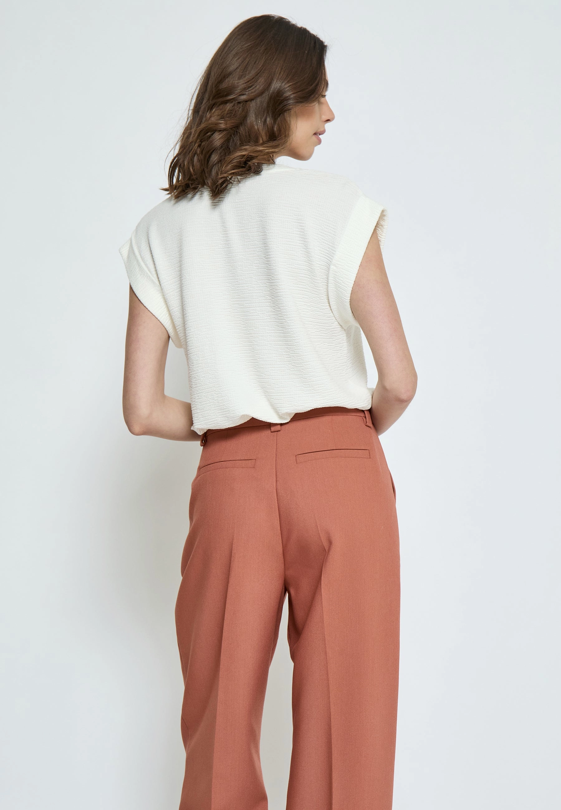 PC7860 Averly T-Shirt - Gardenia Chic Tee Tapered Cut