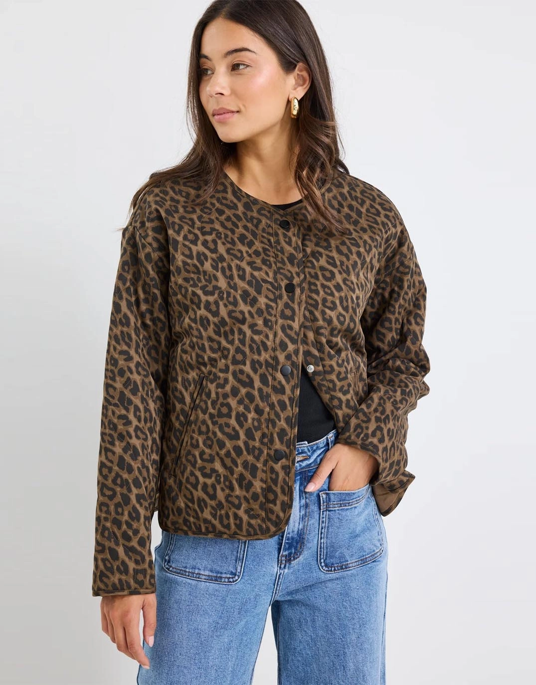 ReflectiveDetails Airtight Seam Sealing Apex Collarless Puffer Jacket - Animal Print
