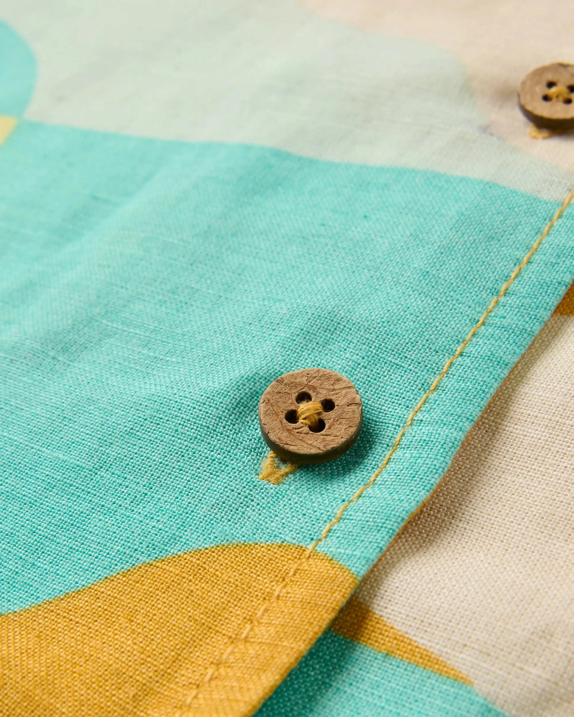 Trendsetting Design Non-Iron Arden Linen Short Sleeve Shirt - Vista Patchwork Yellow