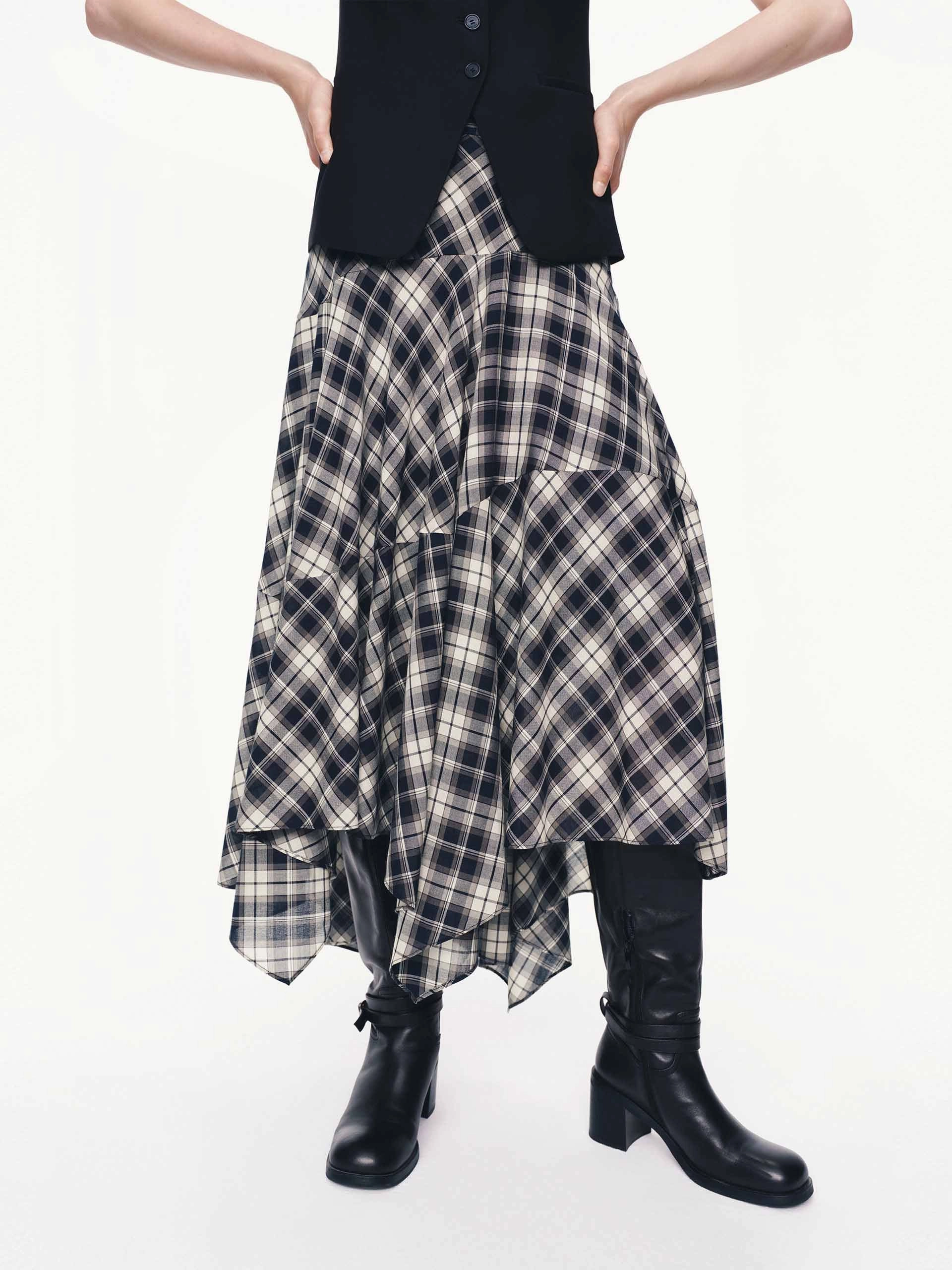Delicate Texture Minimal Design Asymmetric Plaid Skirt