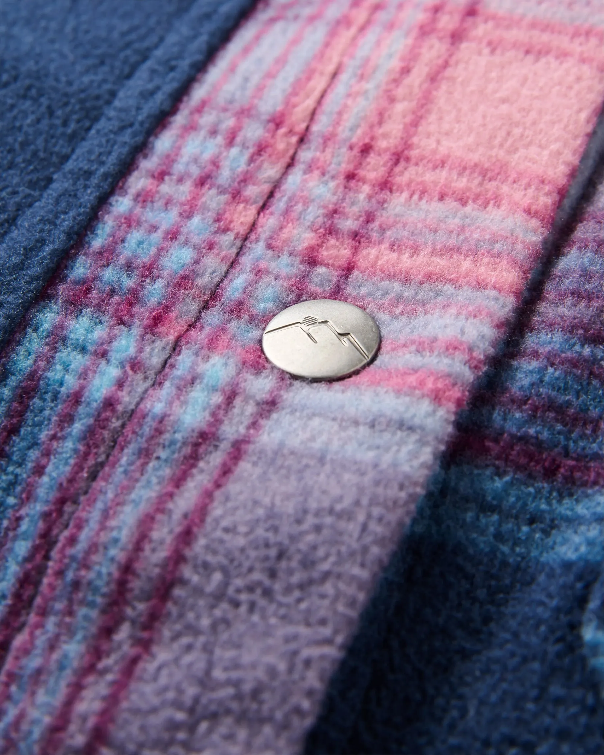 East Recycled Polar Fleece Shirt - Rich Navy/Pink Haze Check Adjustable Cuff Closure Poolside Lounge