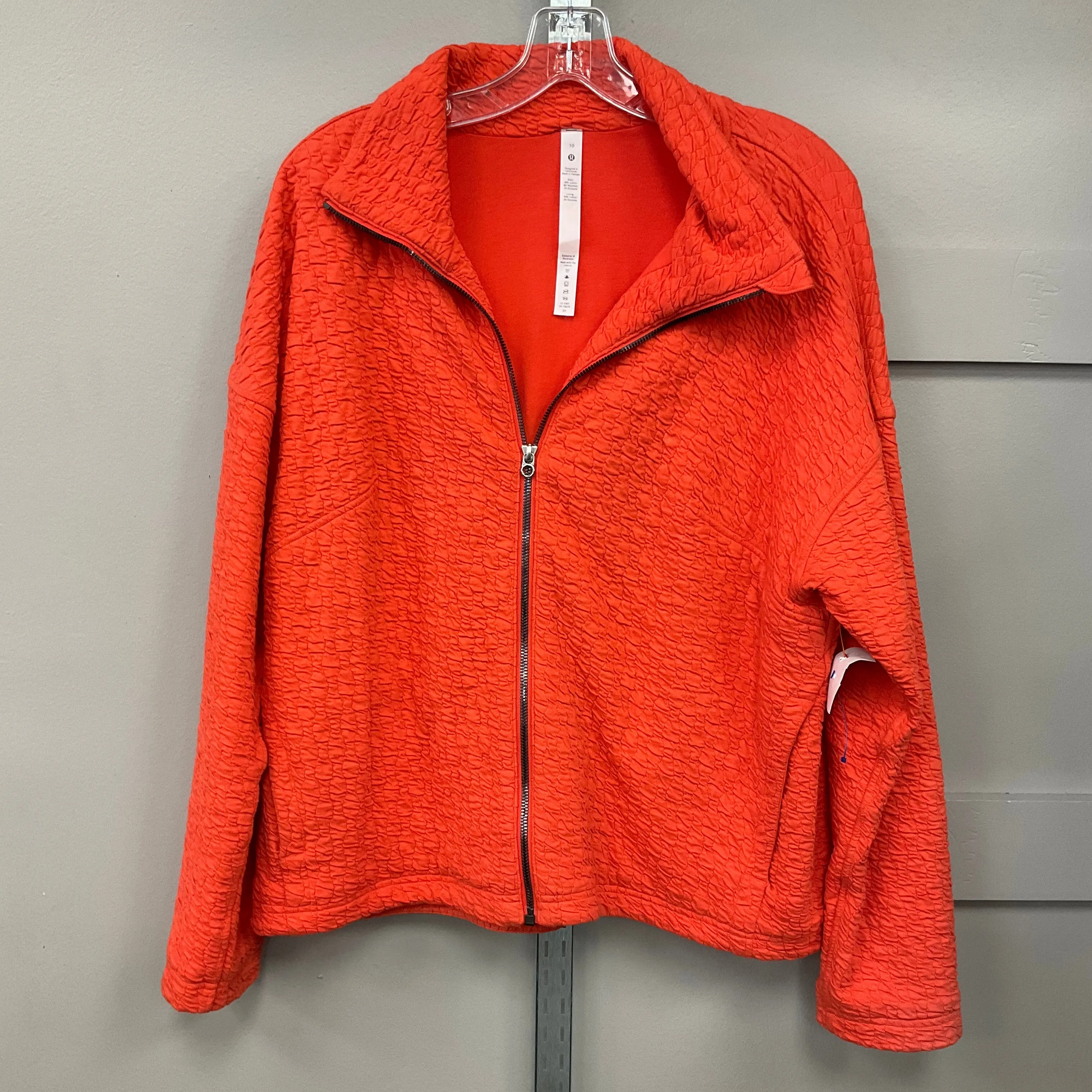 Bomber Cut ATHLETIC JACKET by LULULEMON In ORANGE, Size: 10