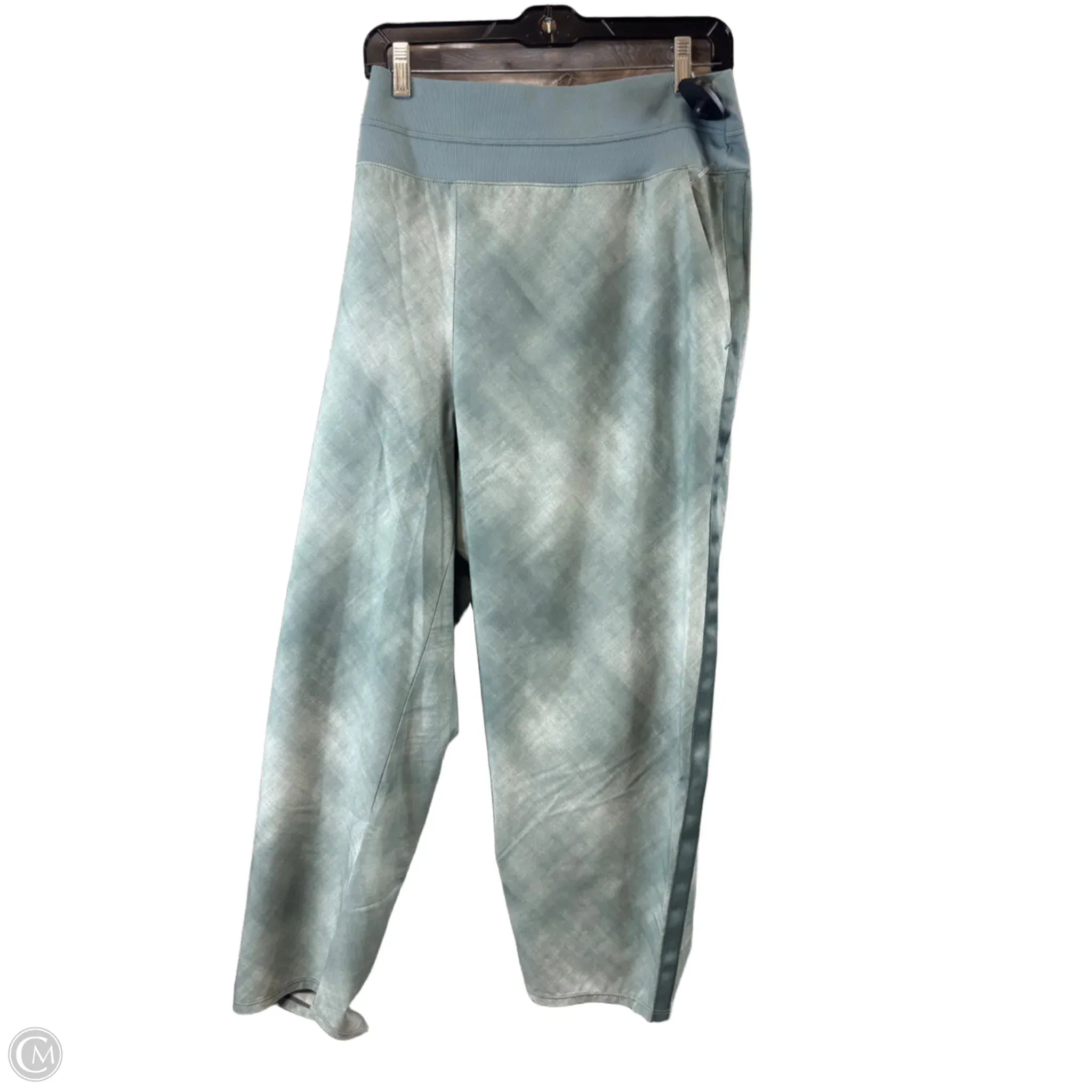 Athletic Pants By Athleta In Green, Size: 2x Zip-off legs