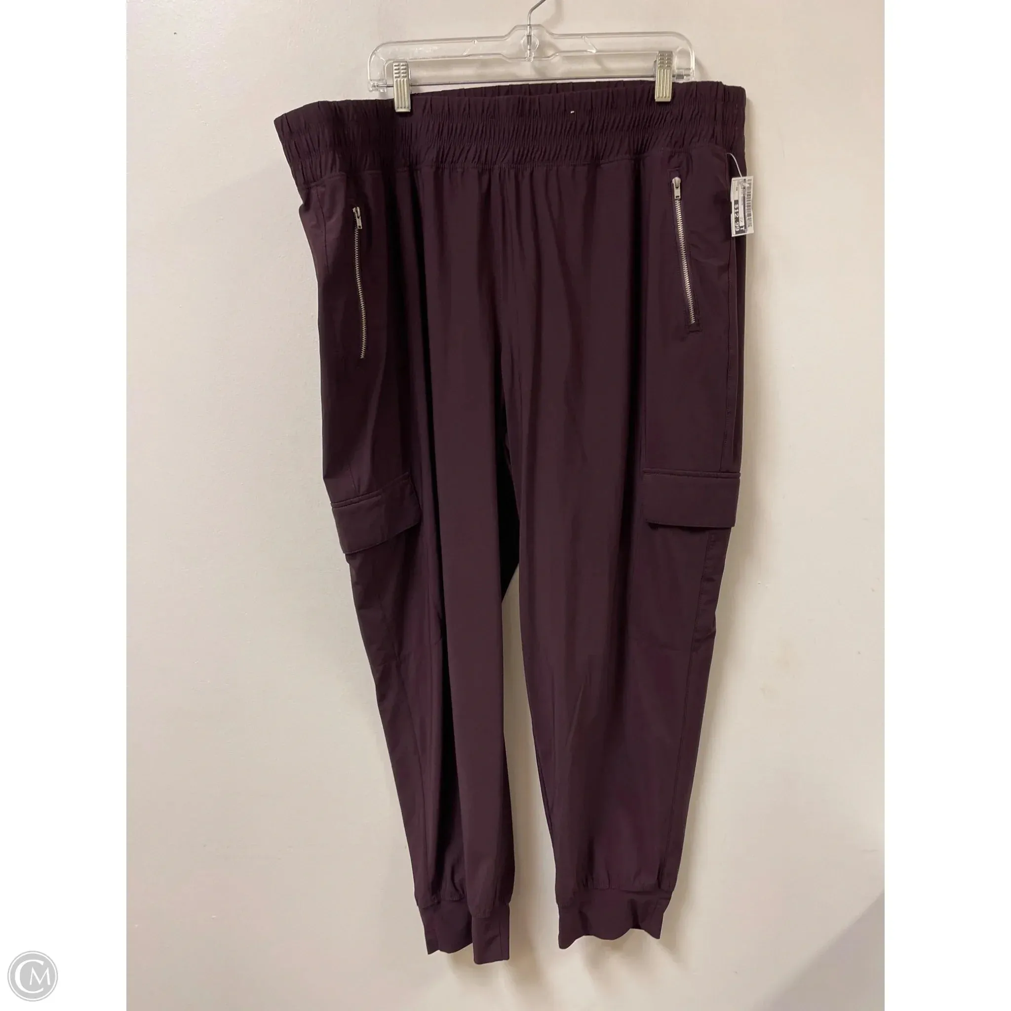 Athletic Pants By Old Navy In Red, Size: 2x AntiSlipGrip