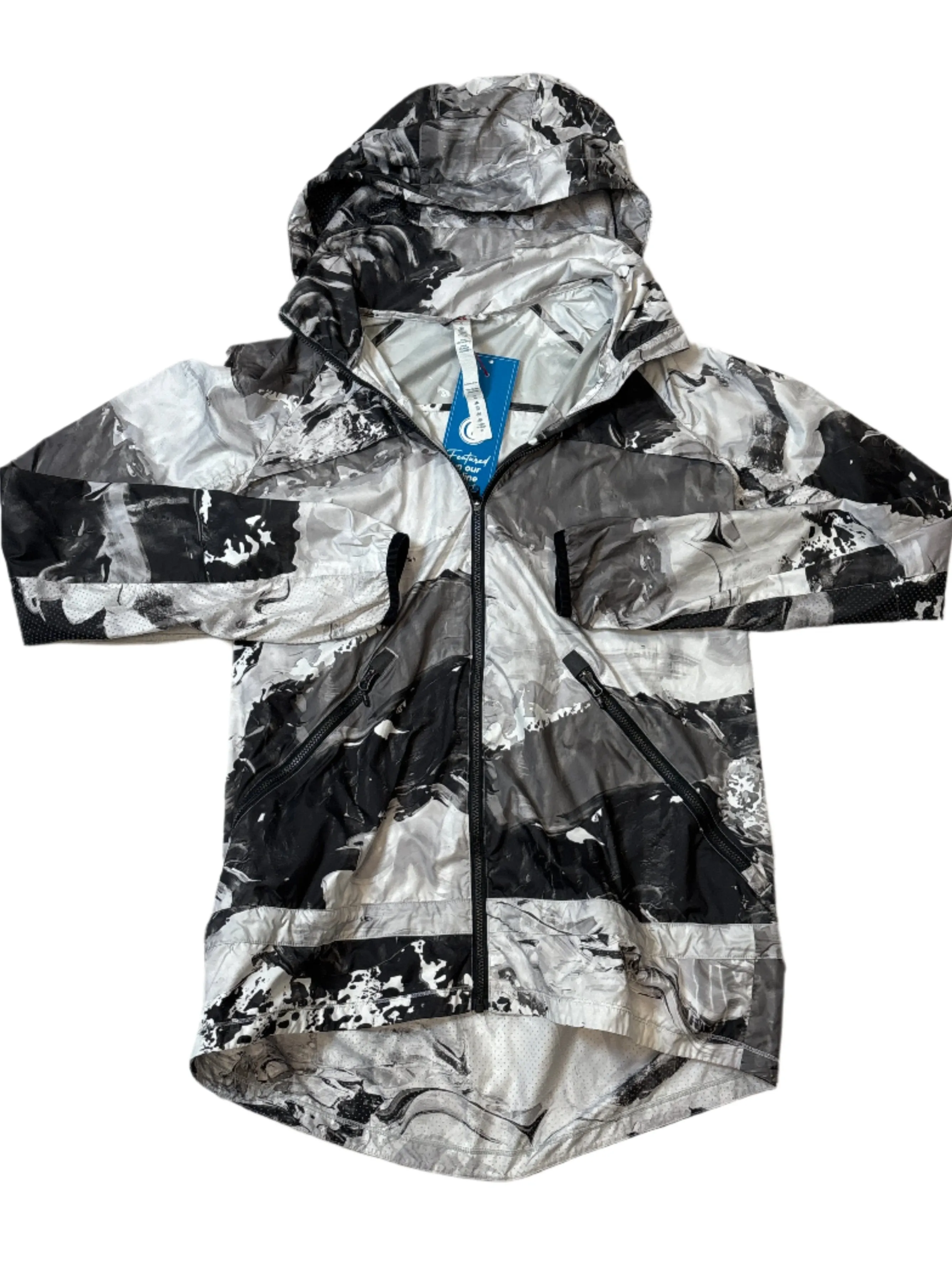 Adventure Day Look Athletic Windbreaker / Rain Jacket By Lululemon In Black & White, Size: 6