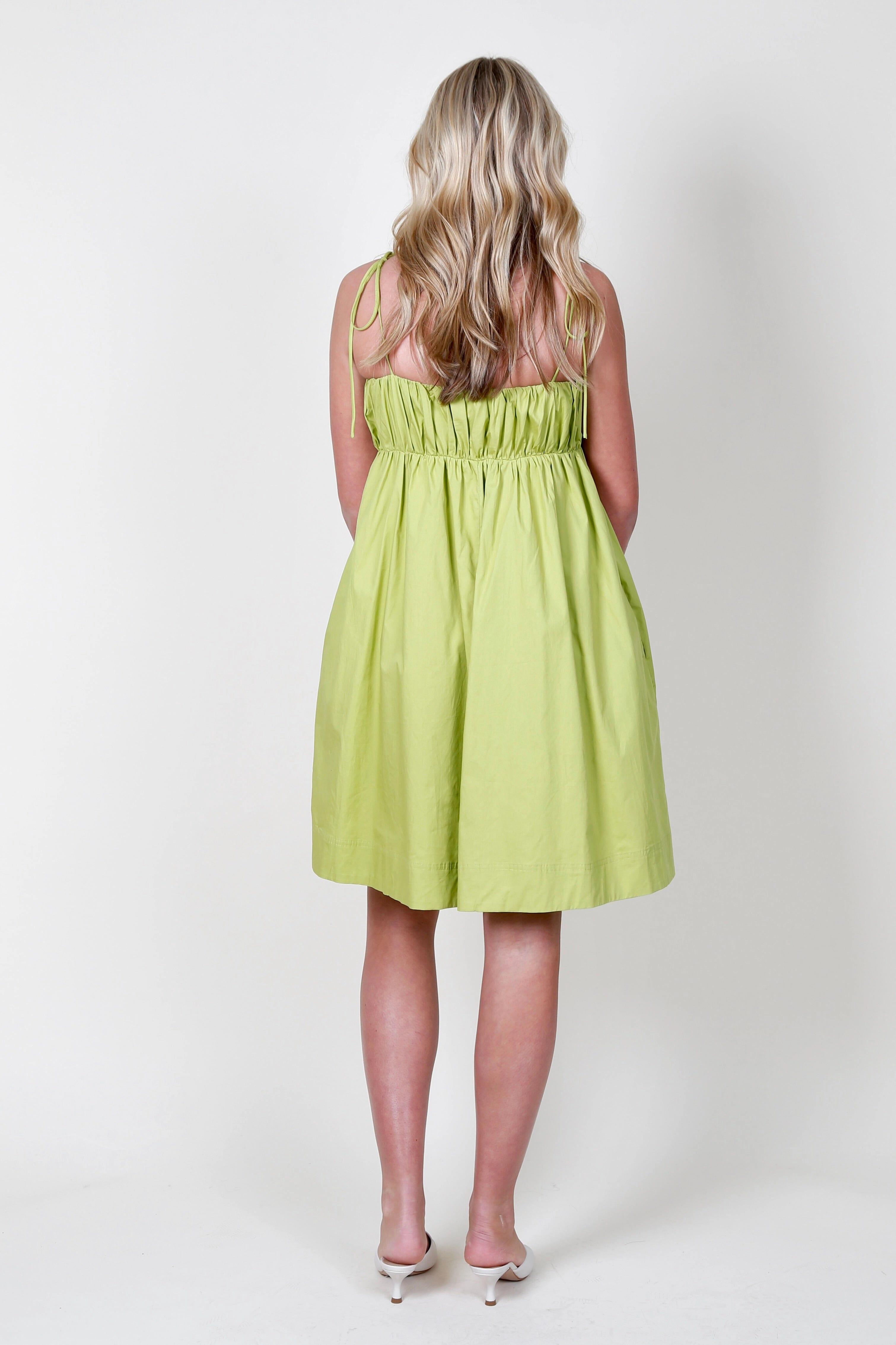 Comfortable fit AUREUM | Shirred Poplin Mini Dress - Green