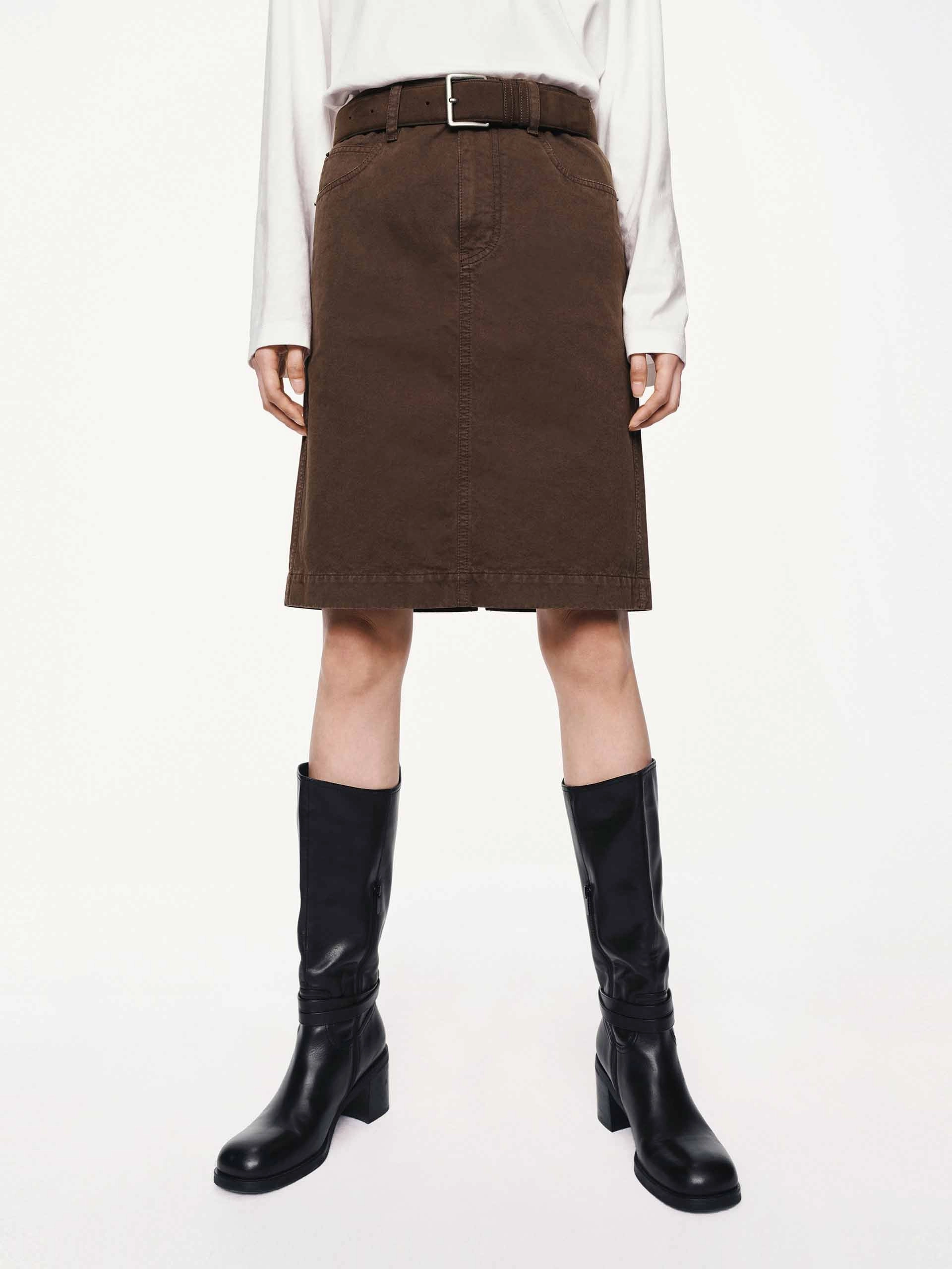Back Slit Cotton Mini Skirt Foldable Design