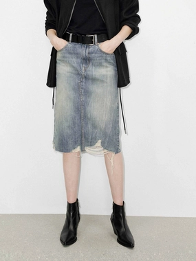 Back Slit Distressed Skirt Relaxed Vibes