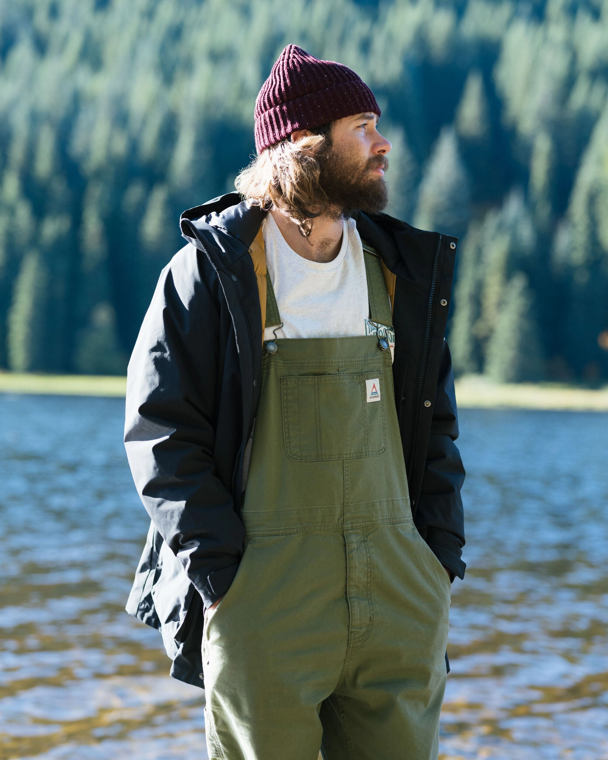 Sleek Outdoor Look Baltic Recycled Insulated Parka - Black