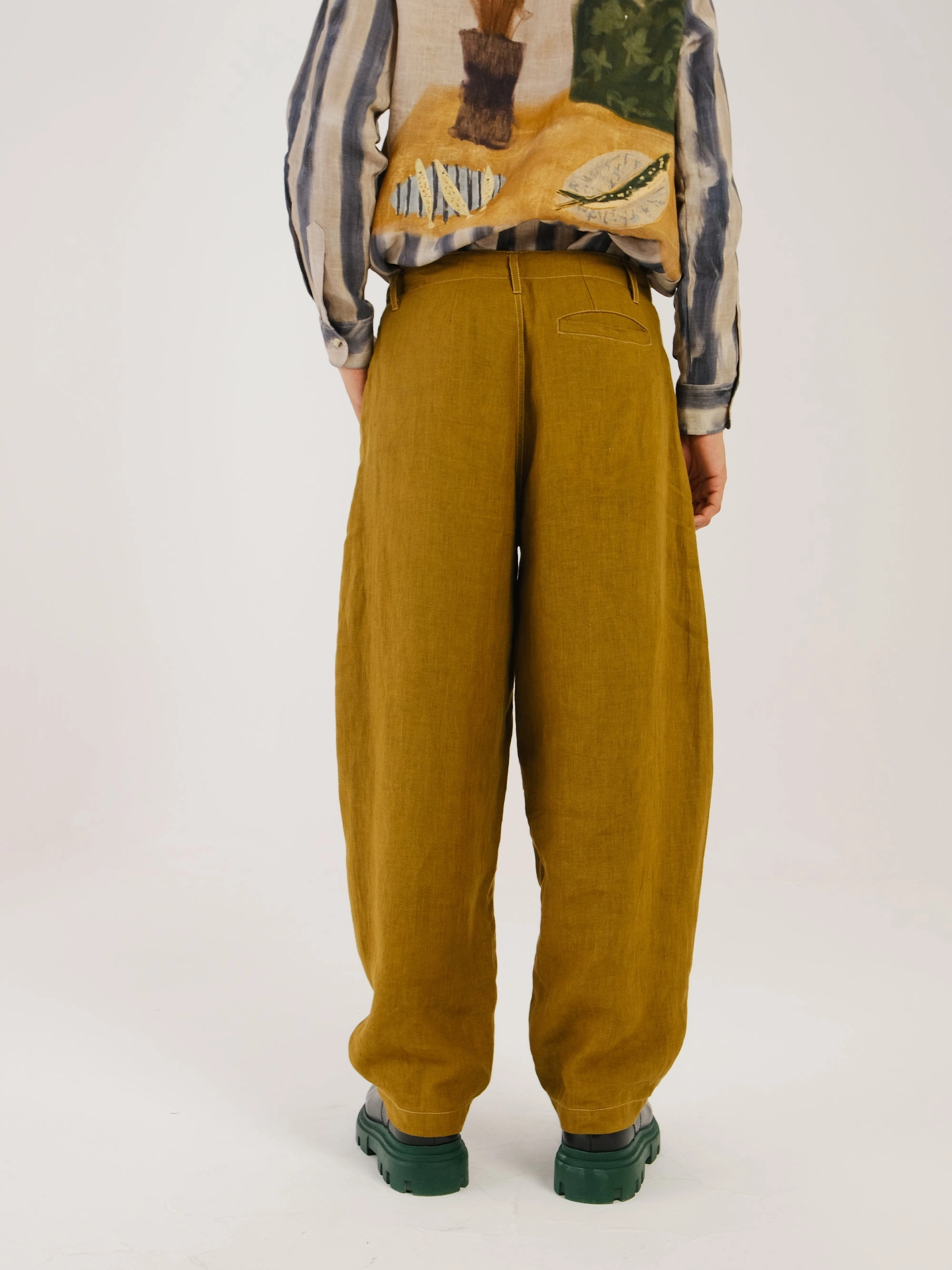 Stylish Cut Barrel Pants