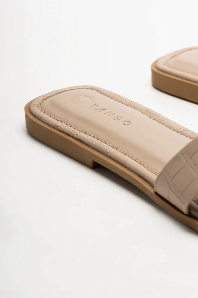 Cut Out Mule Sandals Natural Fashion Forward