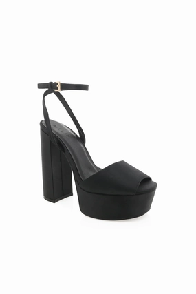 Wear resistant BILLINI | The Brenna Heels - Black
