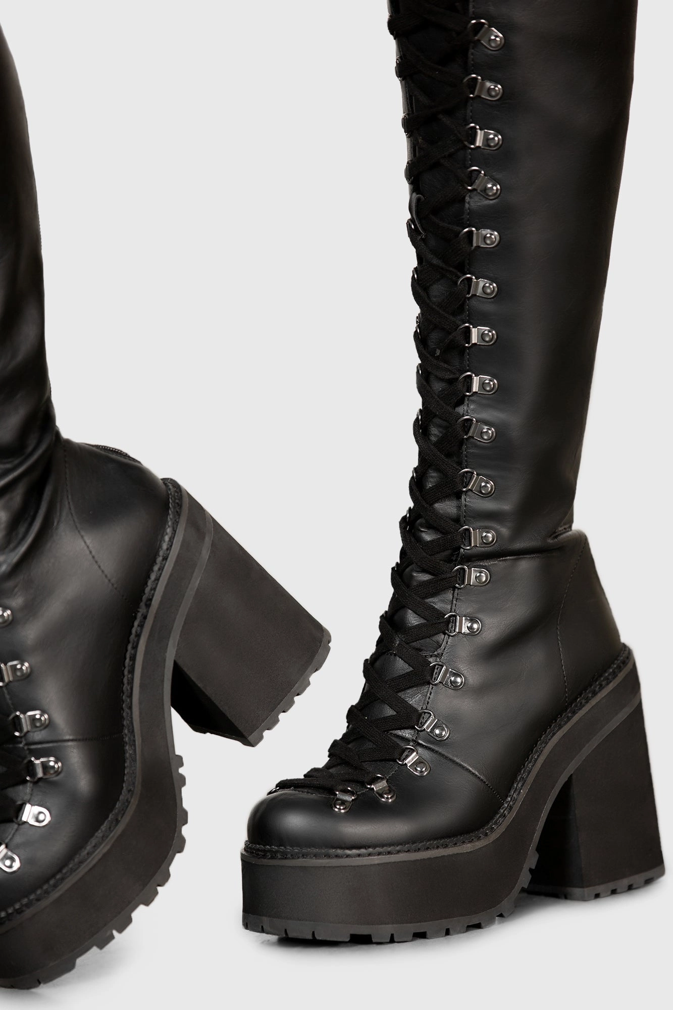 Reinforced Form Mountain Climber Bloodletting Knee-High Boots