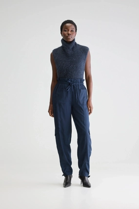 Timeless Look DurableBartack BR Kiss Pants in Captain