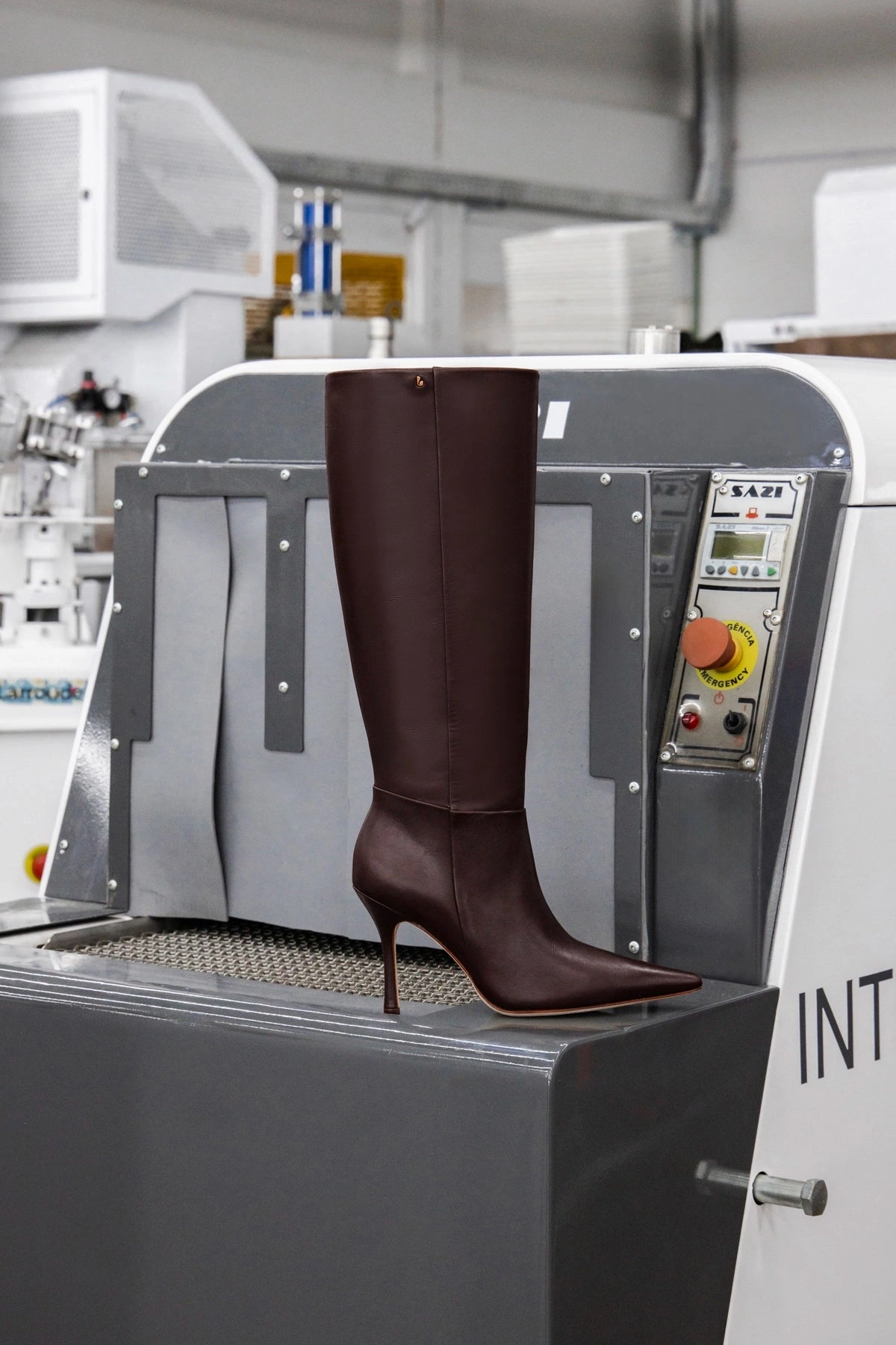 Carina Boot In Brown Leather Insulated Weekend Camping