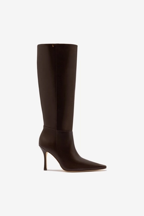 Stylish Carina Boot In Brown Leather