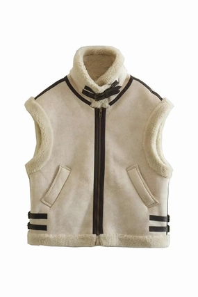 Oversized Sherpa Buckle Vest - Cream Abrasion Resistant Edges