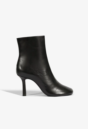 High Traction Snow Trekker Office Worker Brielle Leather Bootie