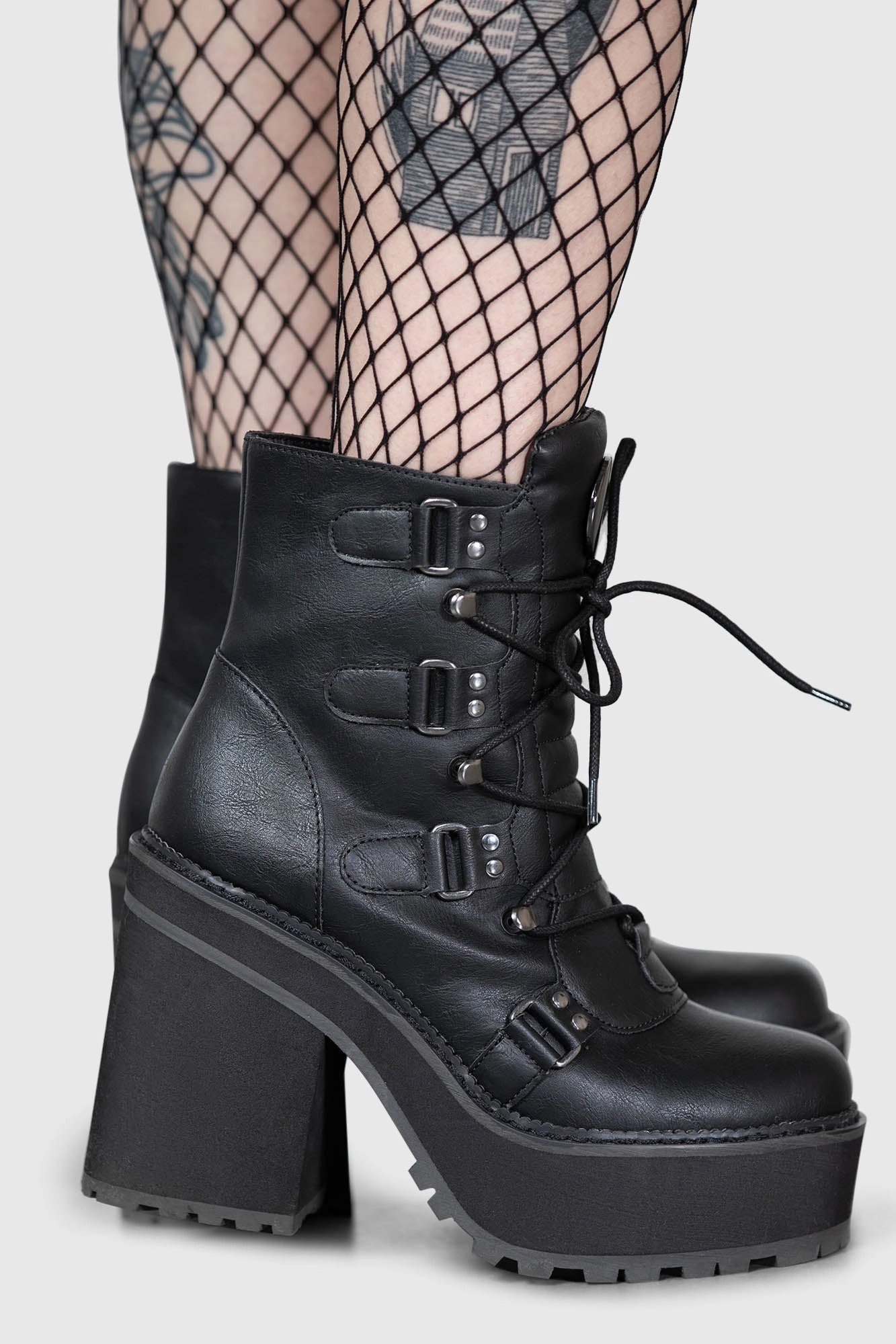 Broom Rider Boots [B] Low Profile Rough Terrain Secure Closure