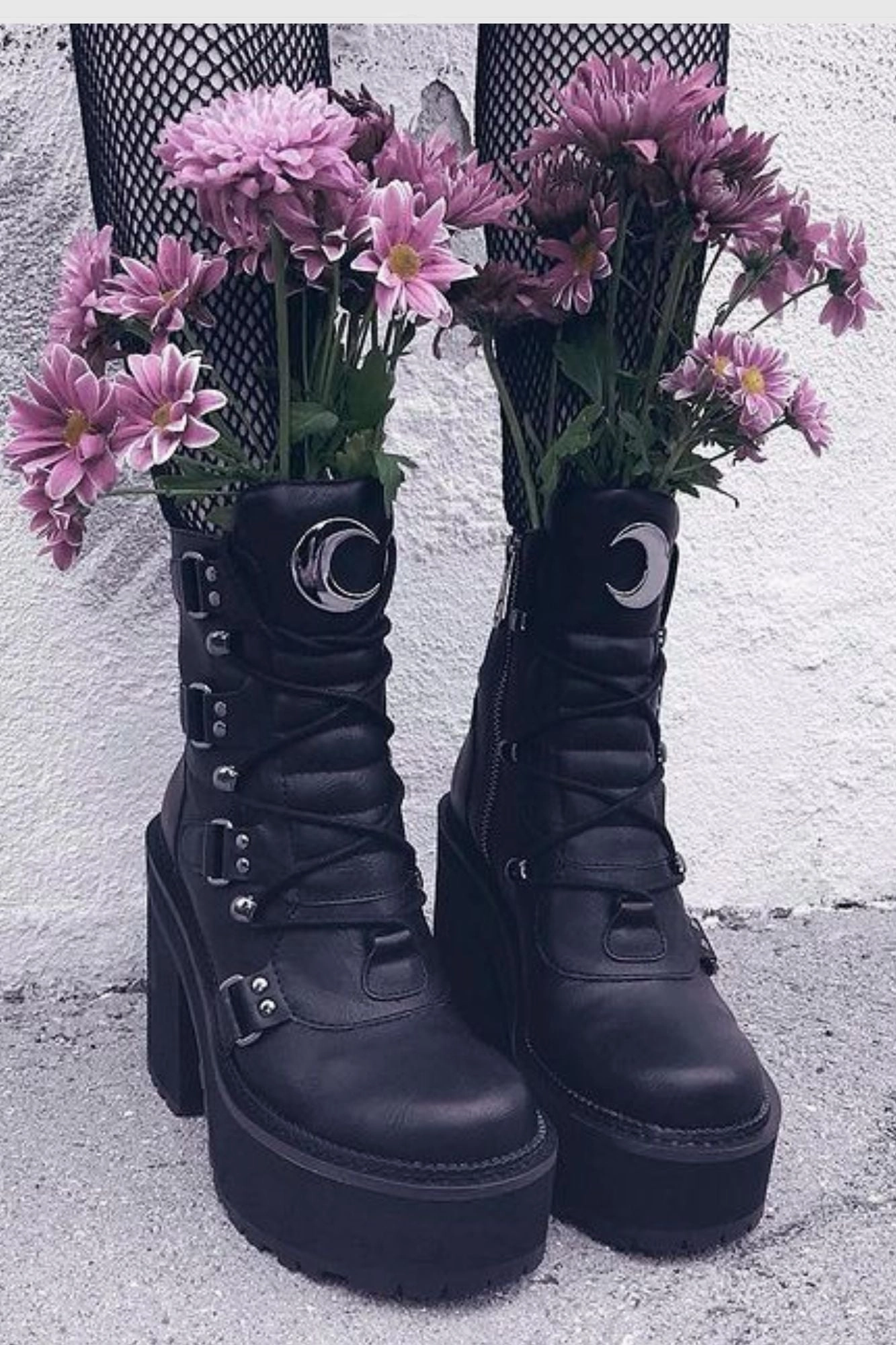 Insulated Night Travel Lift Up Broom Rider Boots [B]