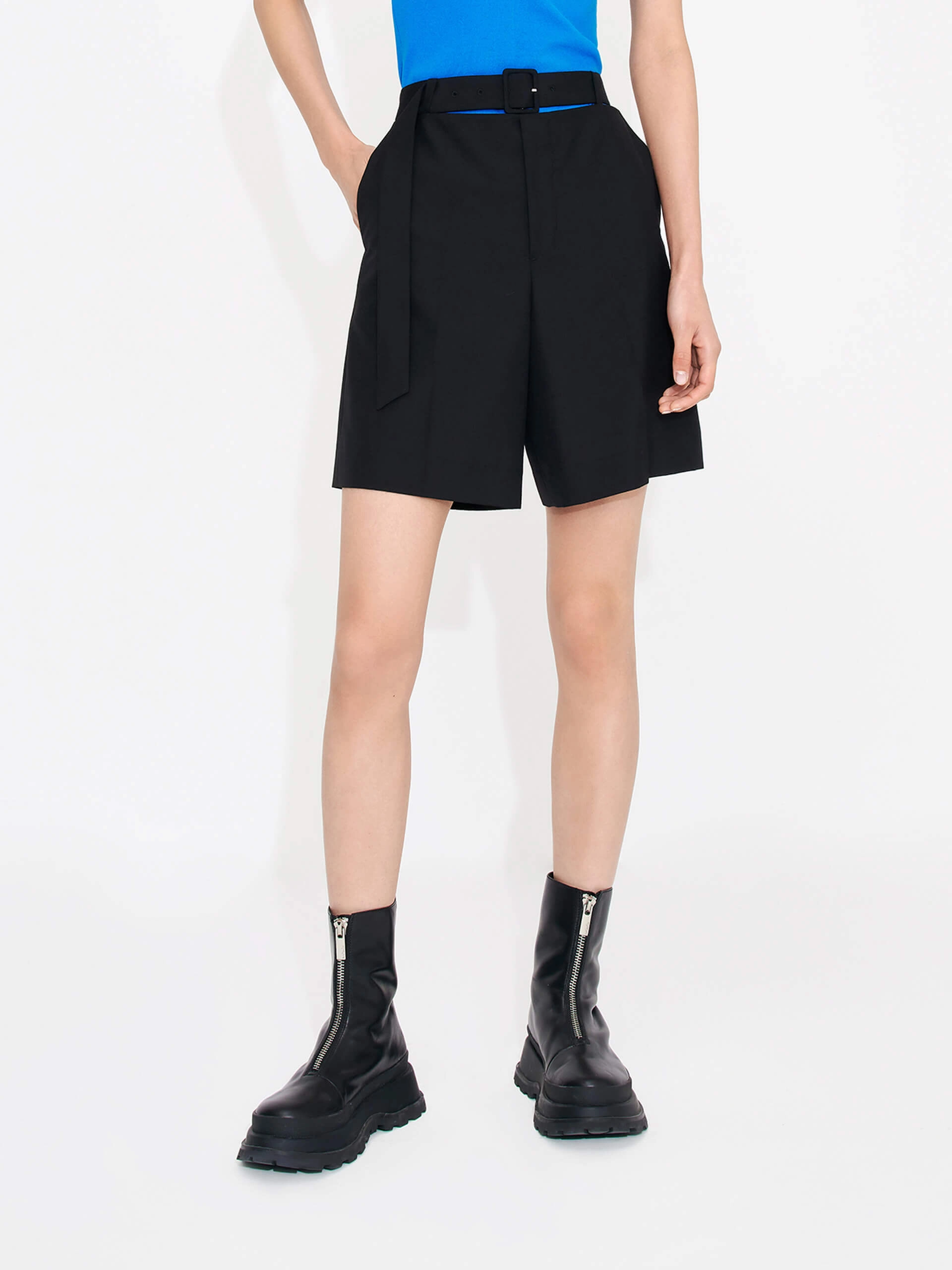 Cutout Waist Bermuda Shorts Easy Fit Design Casual Style