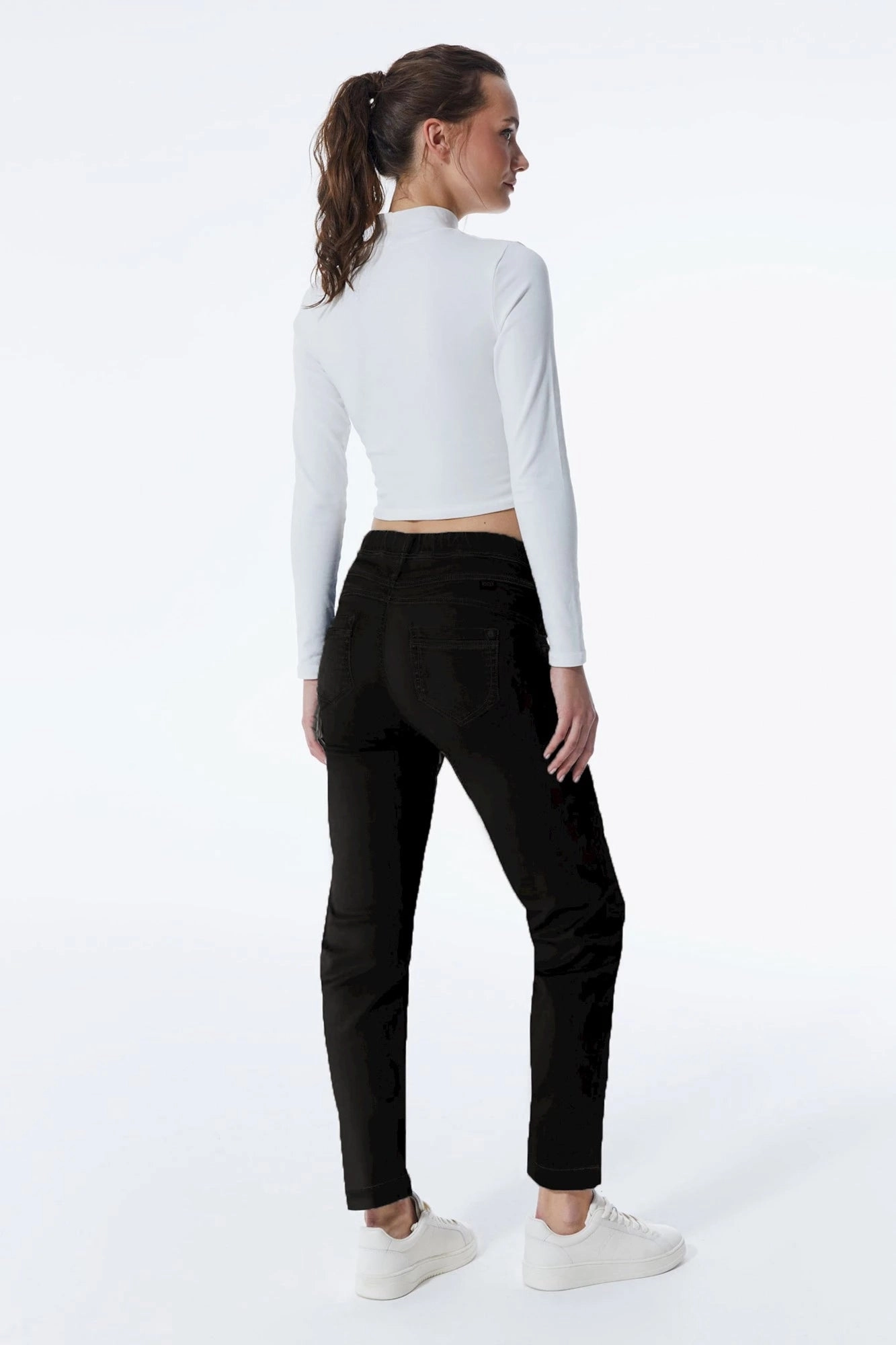Flattering Shape Seamless Design Ella Jogger Pant -Black Coated - L01 27" Inseam