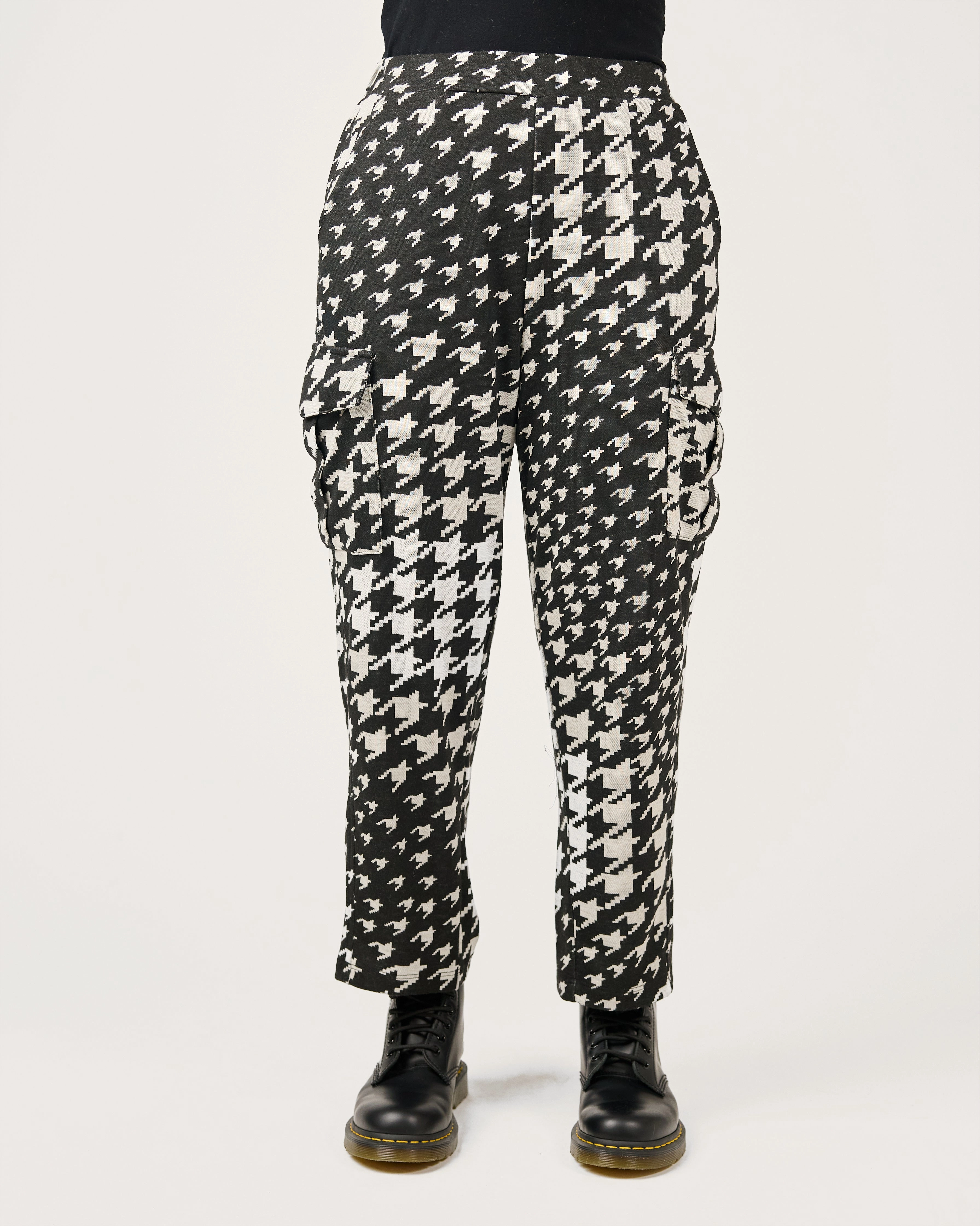Maisy Crop Pant Date New Sharp Model
