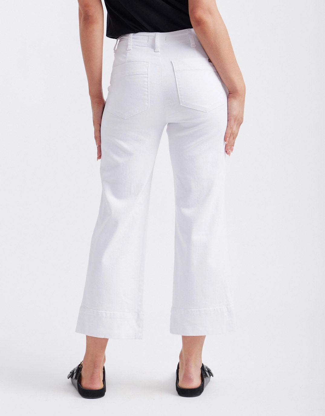 Celeste Wide Leg Jeans - Snow White Youth Style Student Outfit