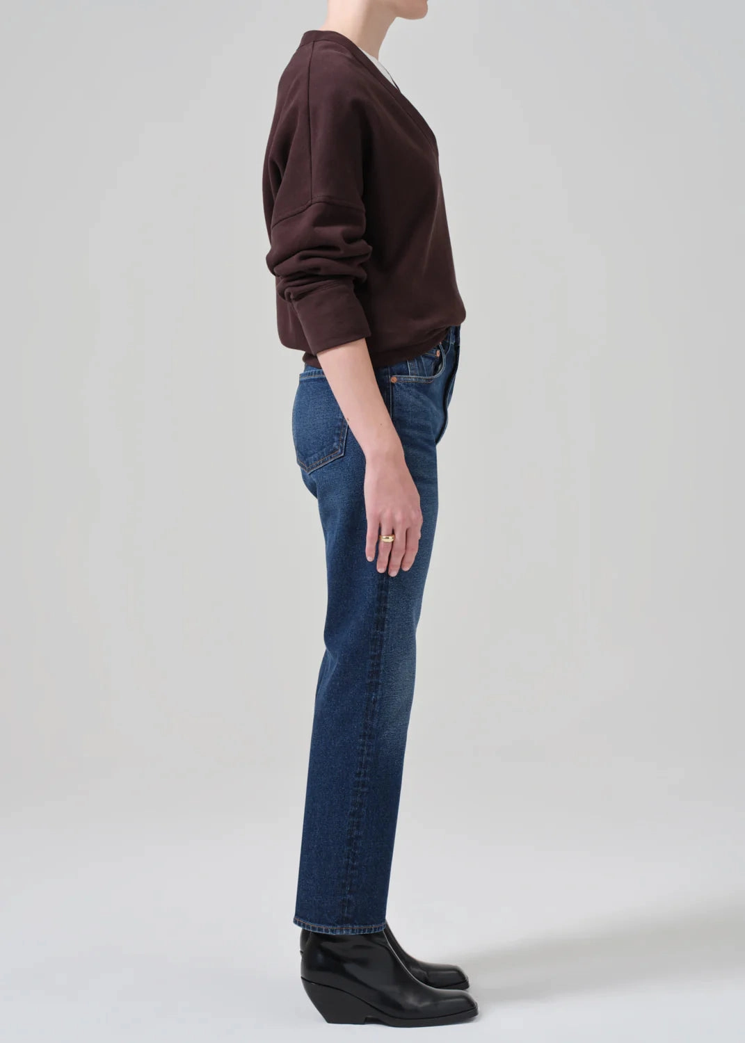 Citizens of Humanity Zurie Ankle in Wanderlust Spring Mood Elegant City Walk Travel Outfit Casual Stretch