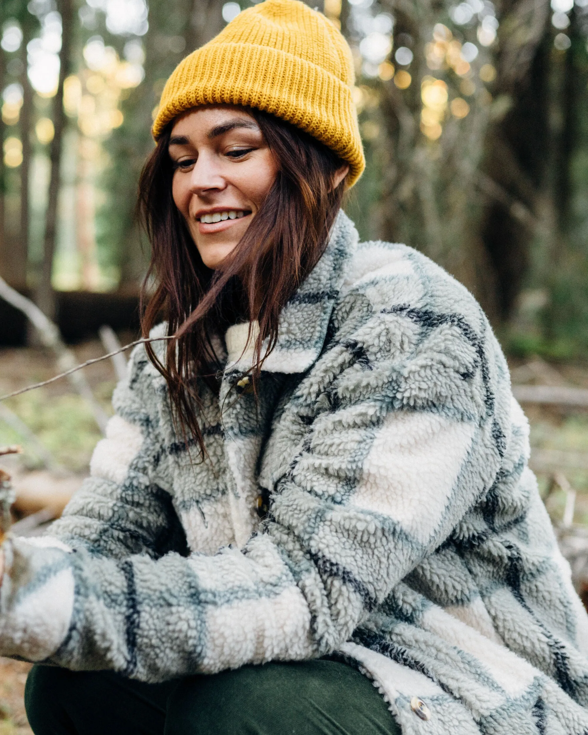 Versatile Look Non Irritating Seams Cloudy Recycled Sherpa Fleece Shirt - Pistachio Check