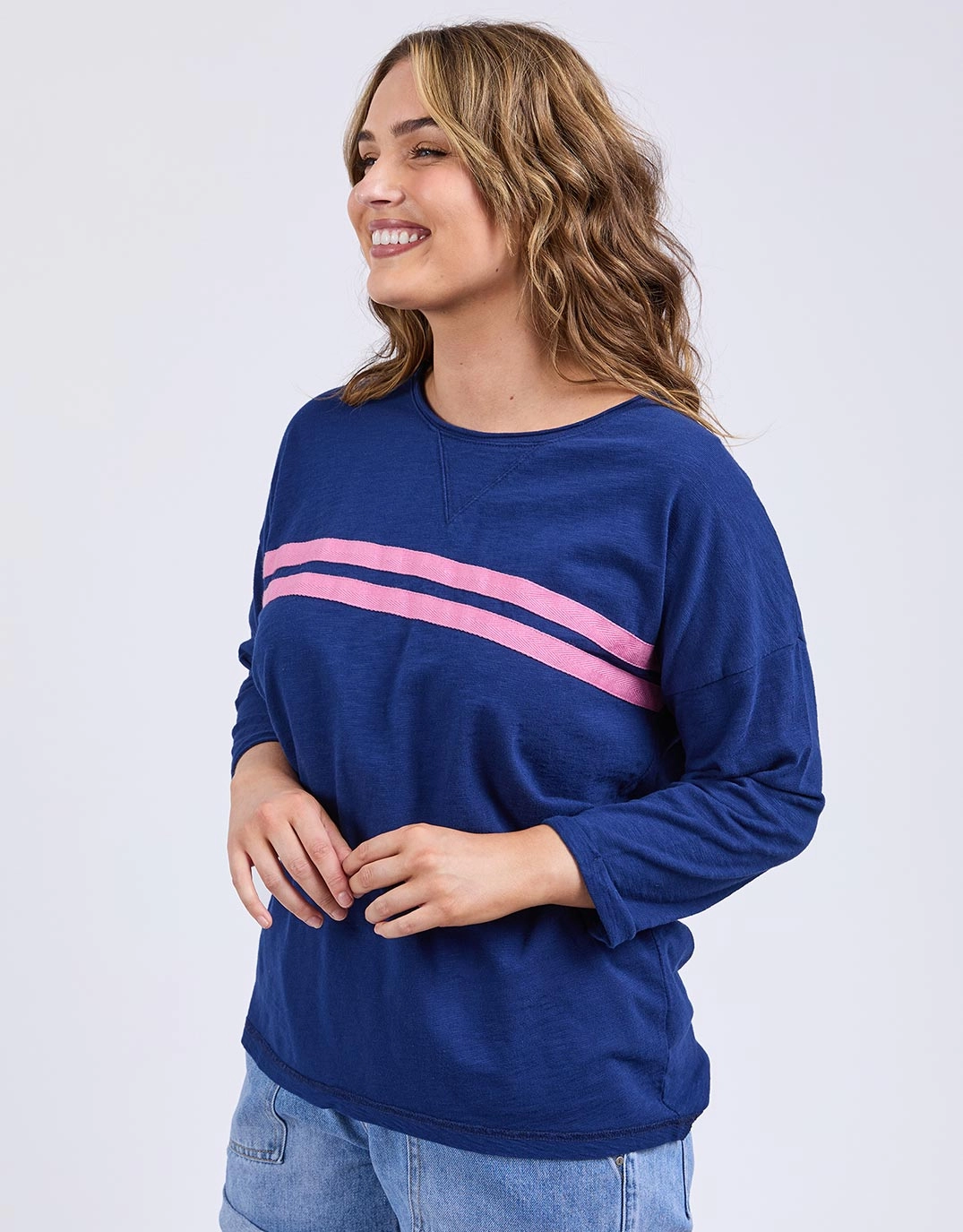 Basic Wardrobe Piece Light Fit Wear Coco Sweat - Blue Depths